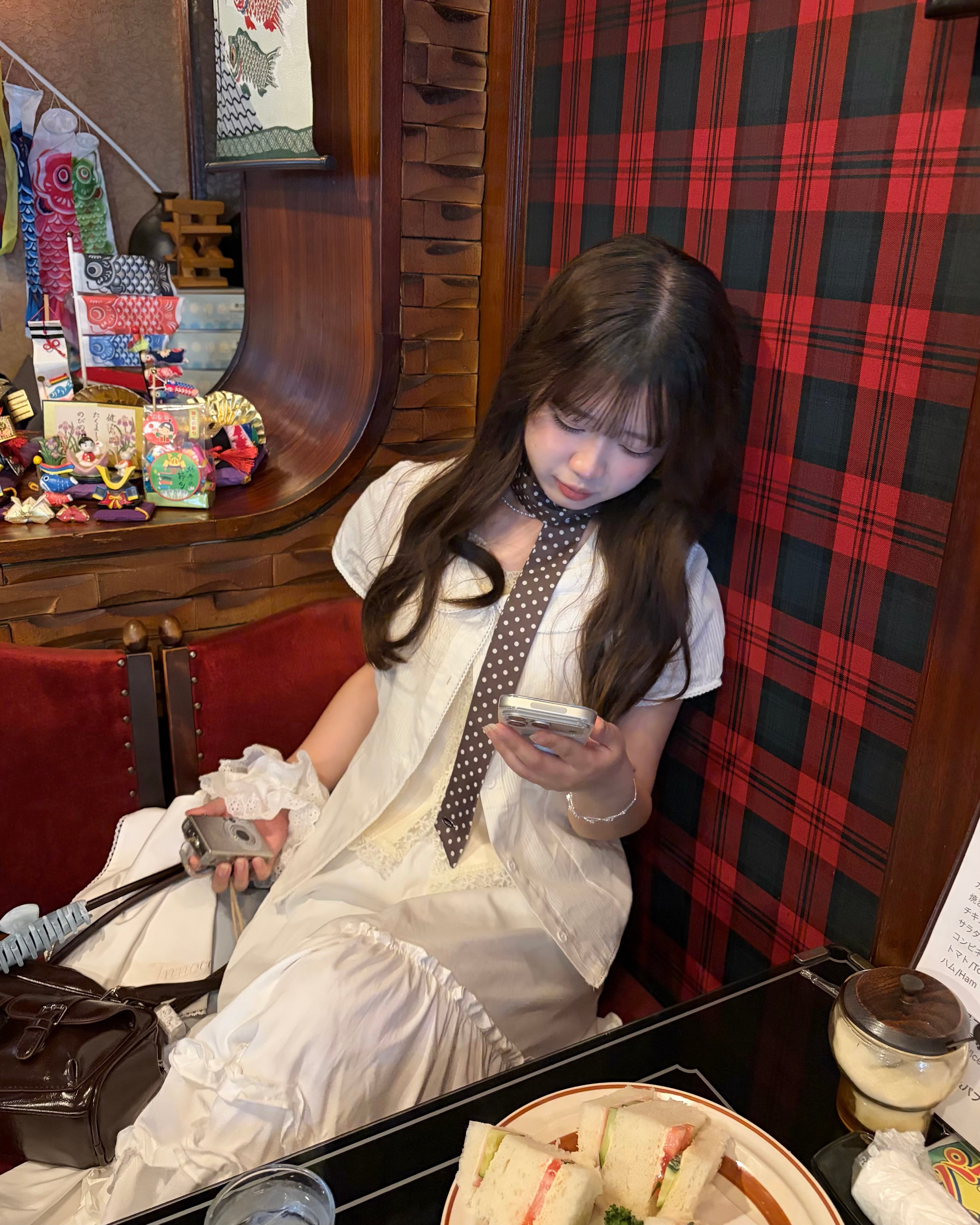 バックリボンキャップスリーブブラウス