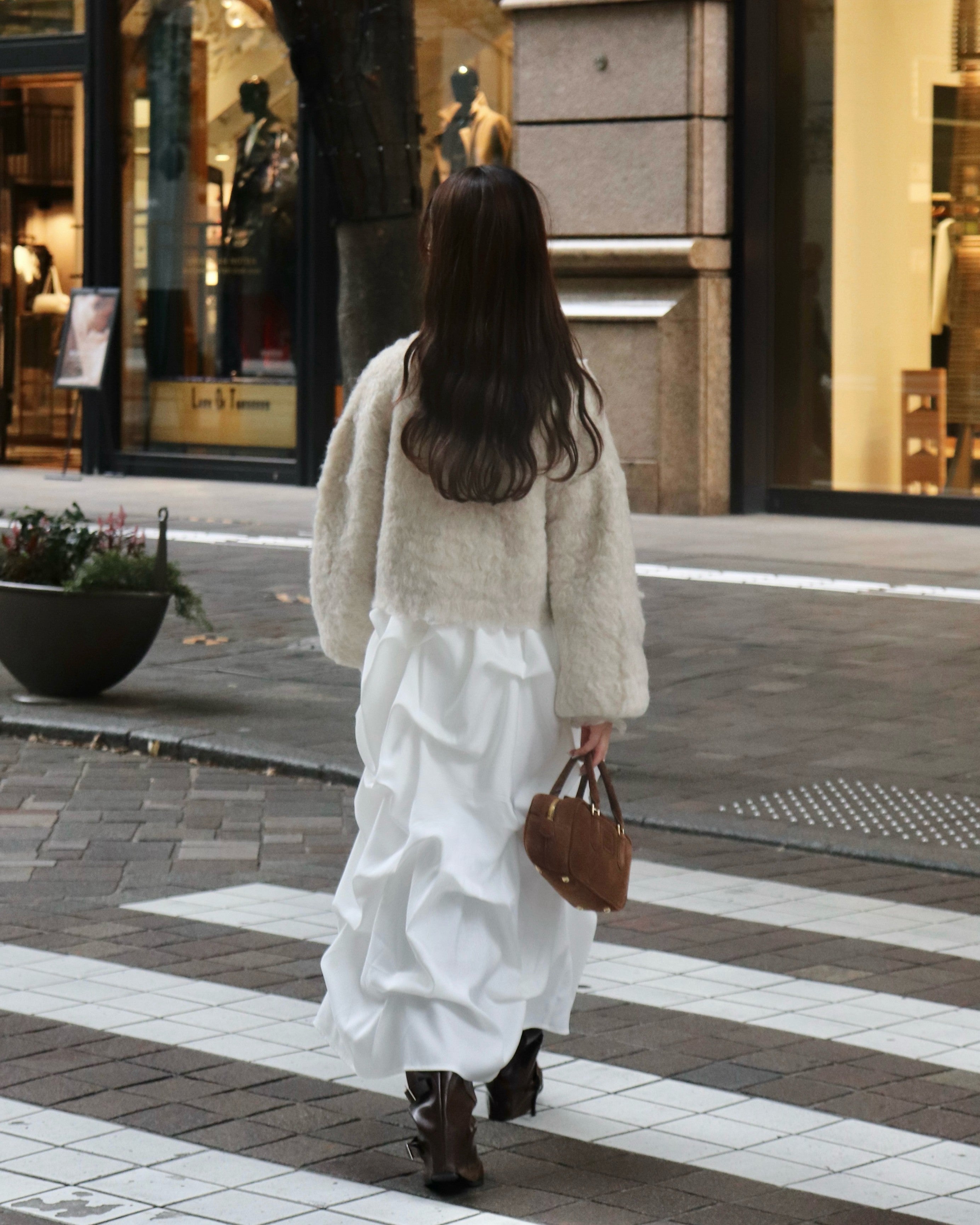 Random tuck skirt