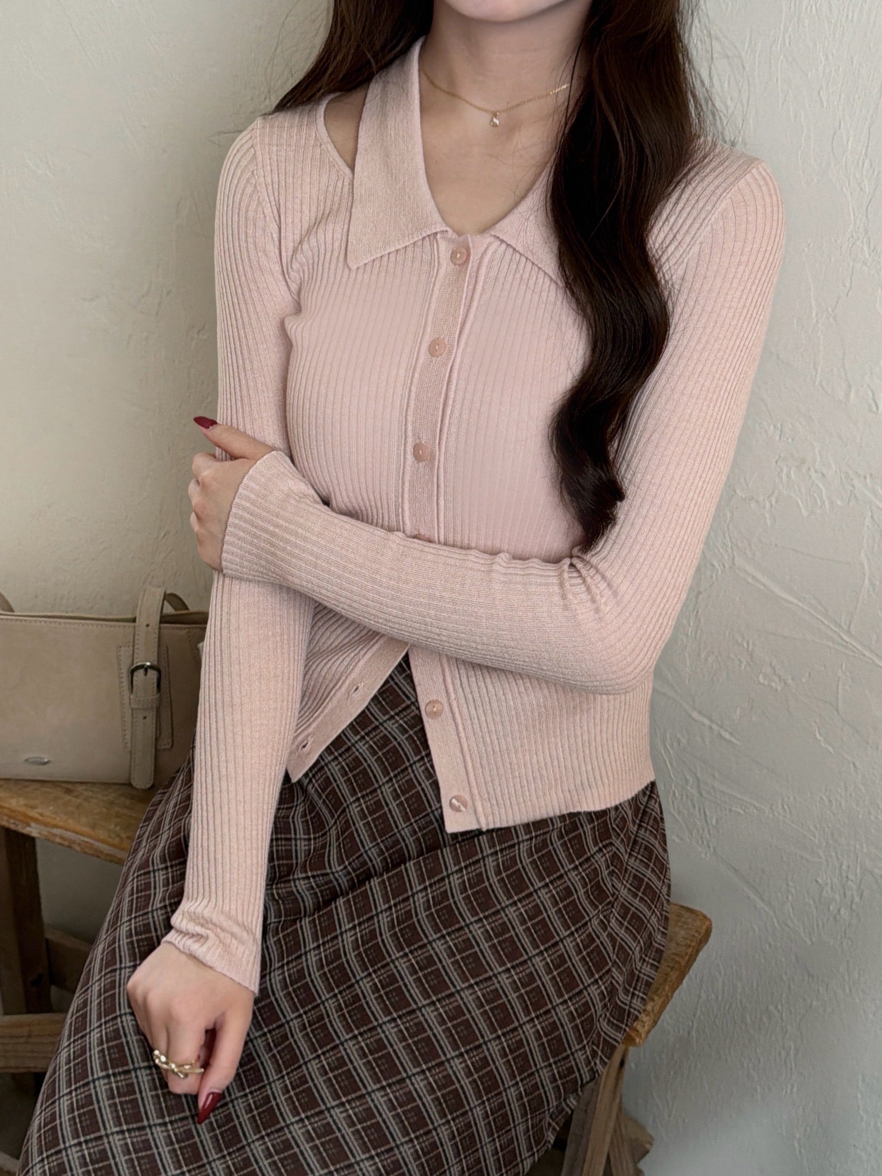 ネックオープンポロニット