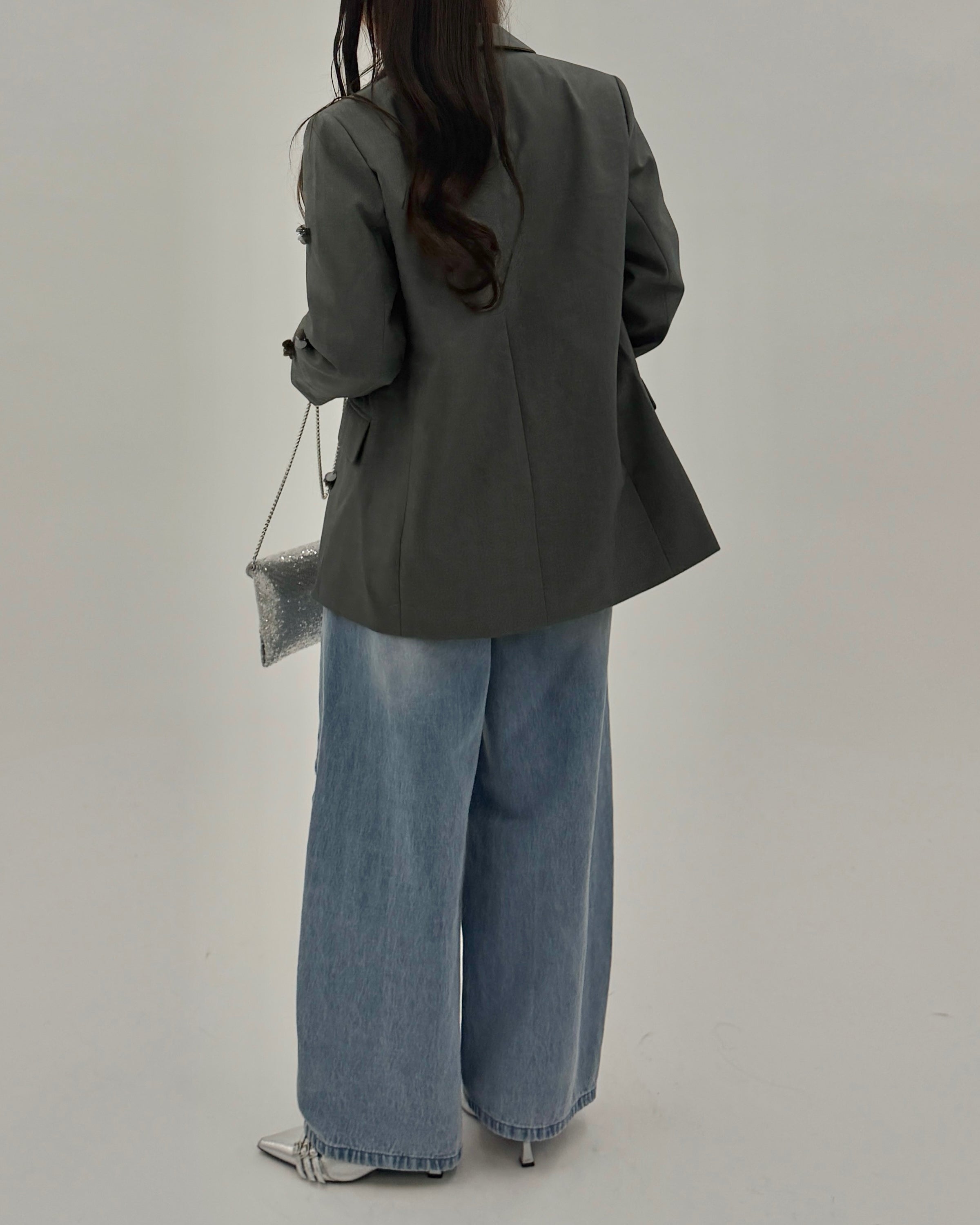 フラワービジューテーラードジャケット