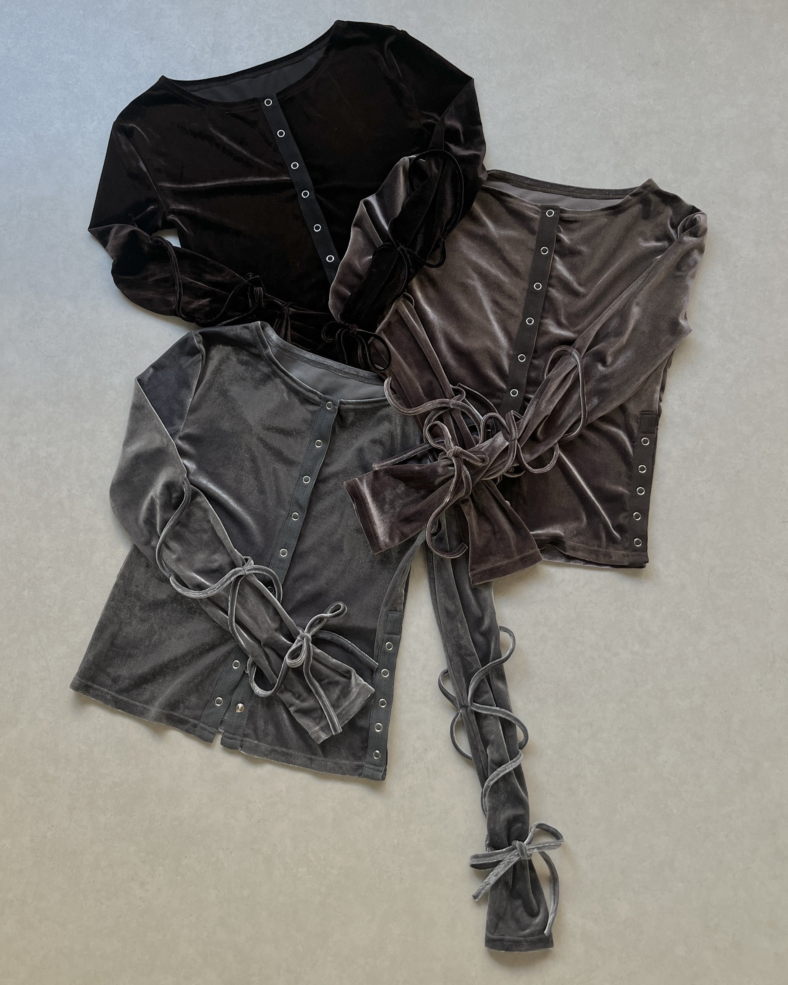 【一部予約】ベロアリボントップス