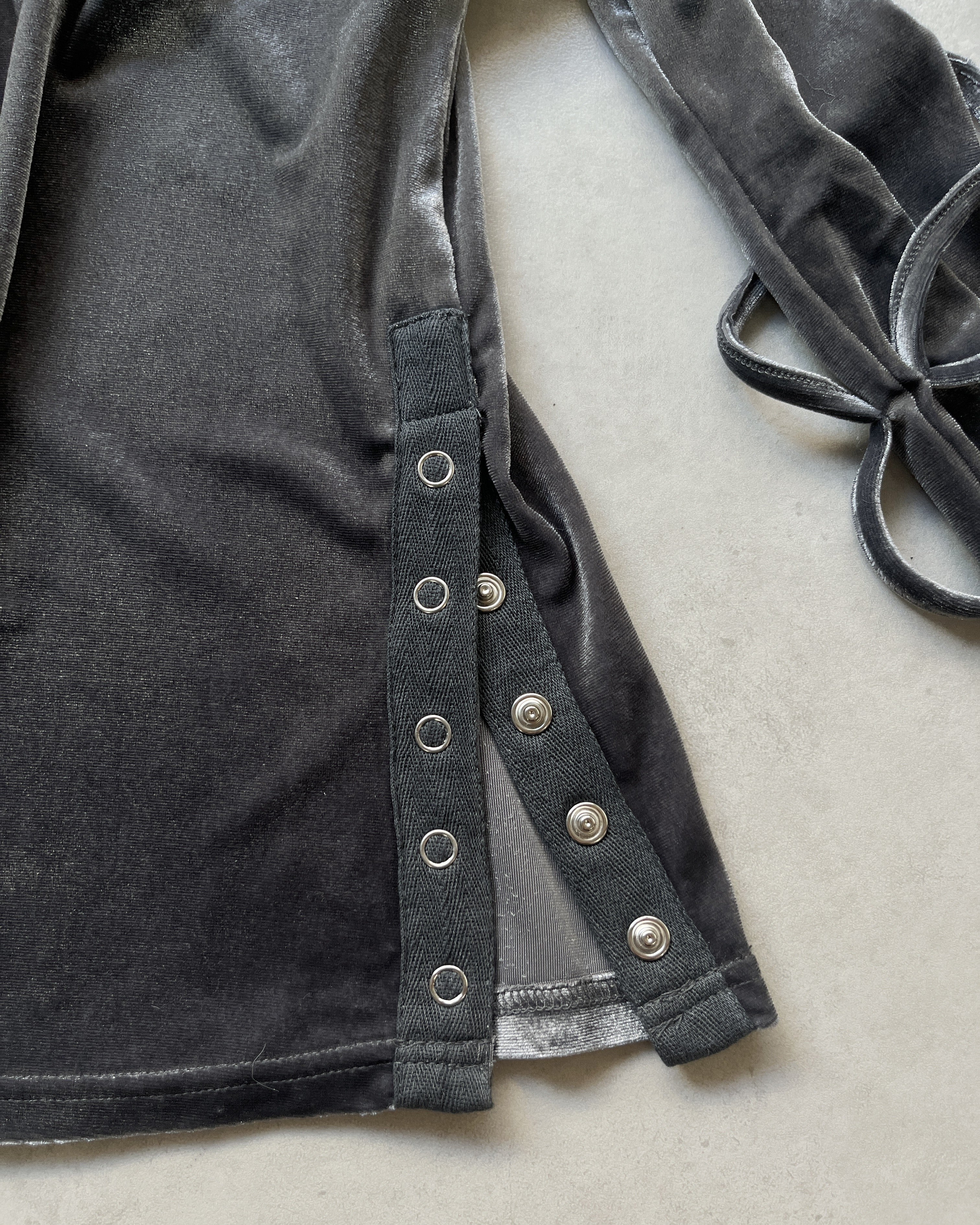 【一部予約】ベロアリボントップス