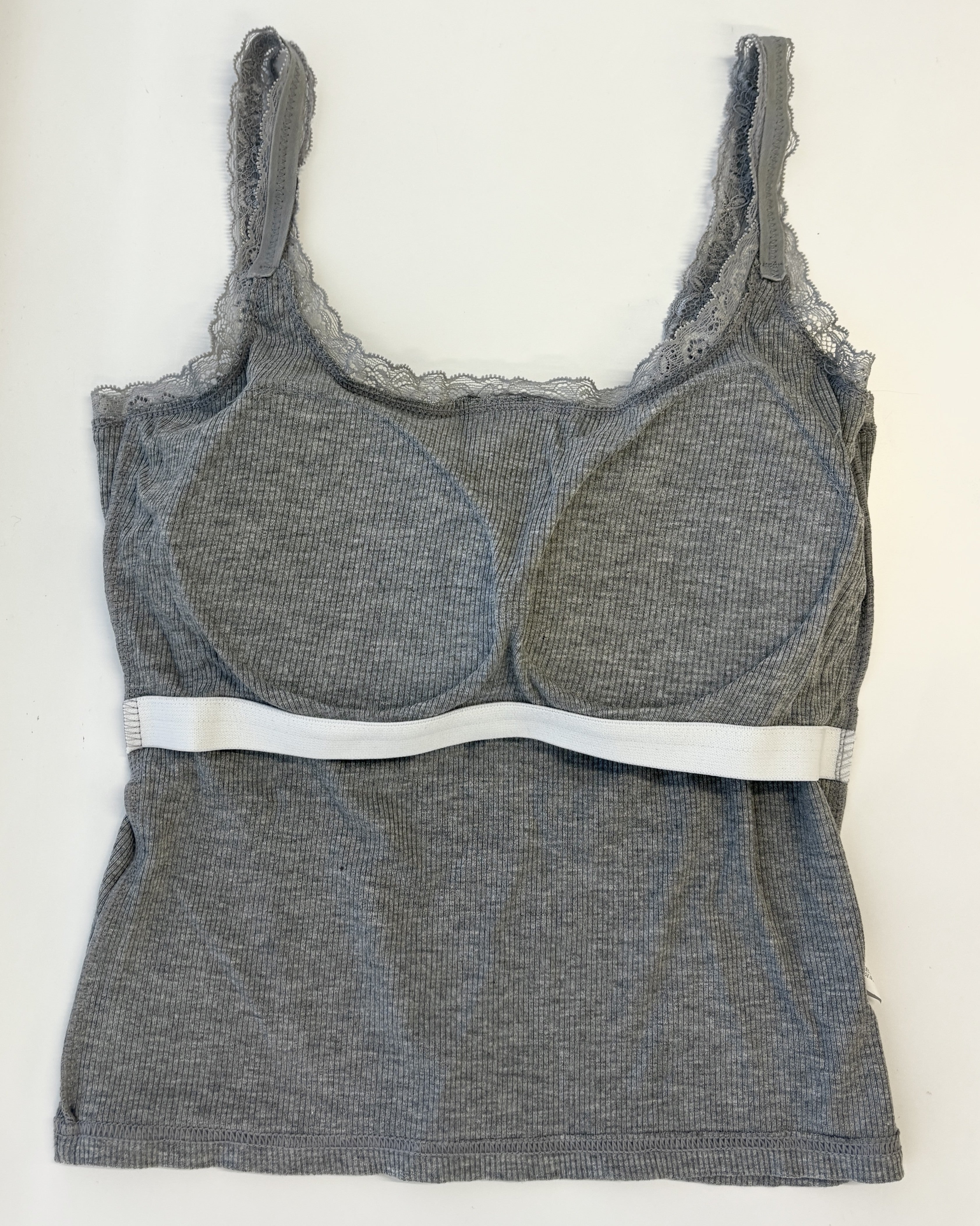Lace docking camisole with cup