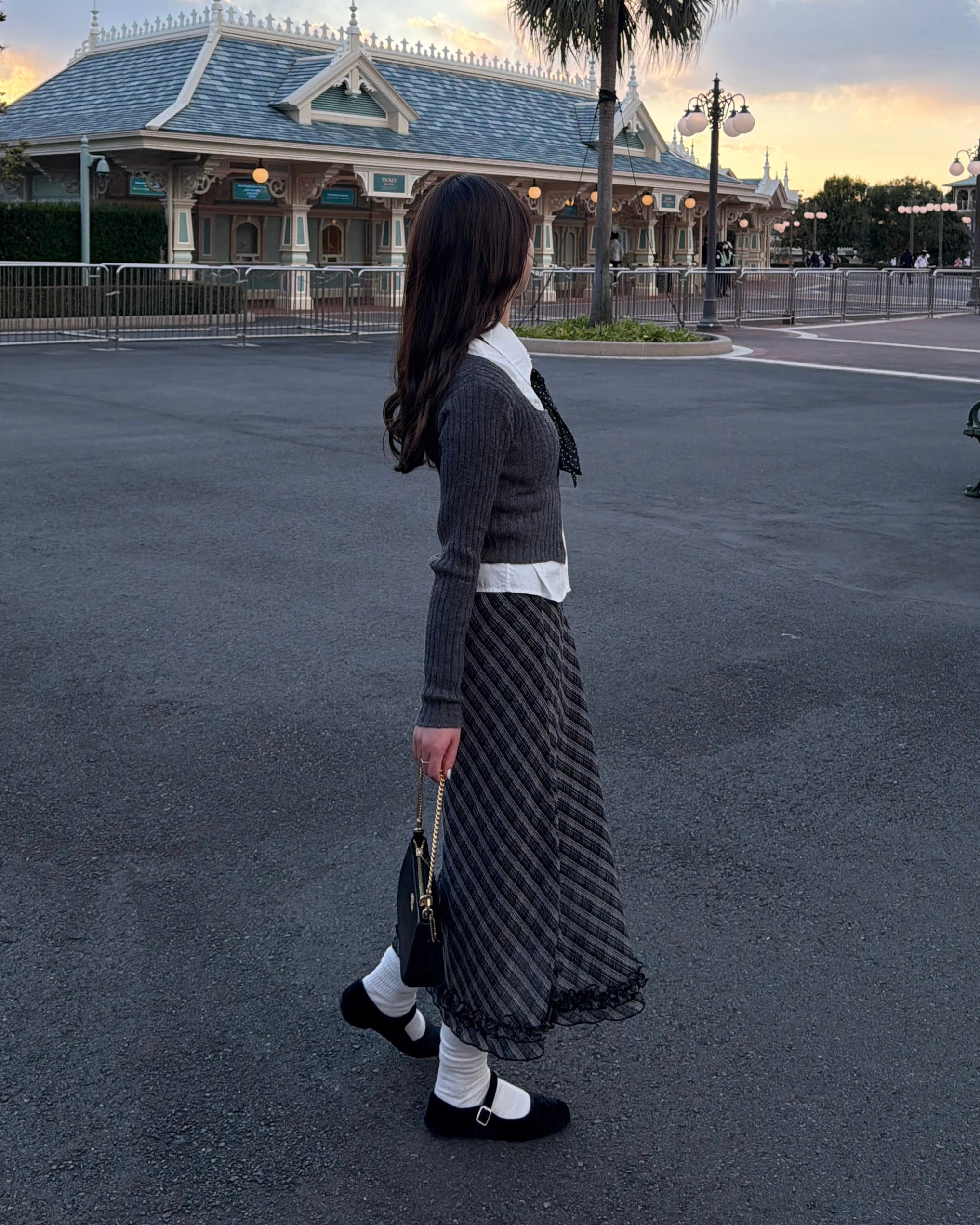 【一部予約】チェック&ドットシアーフリルスカート