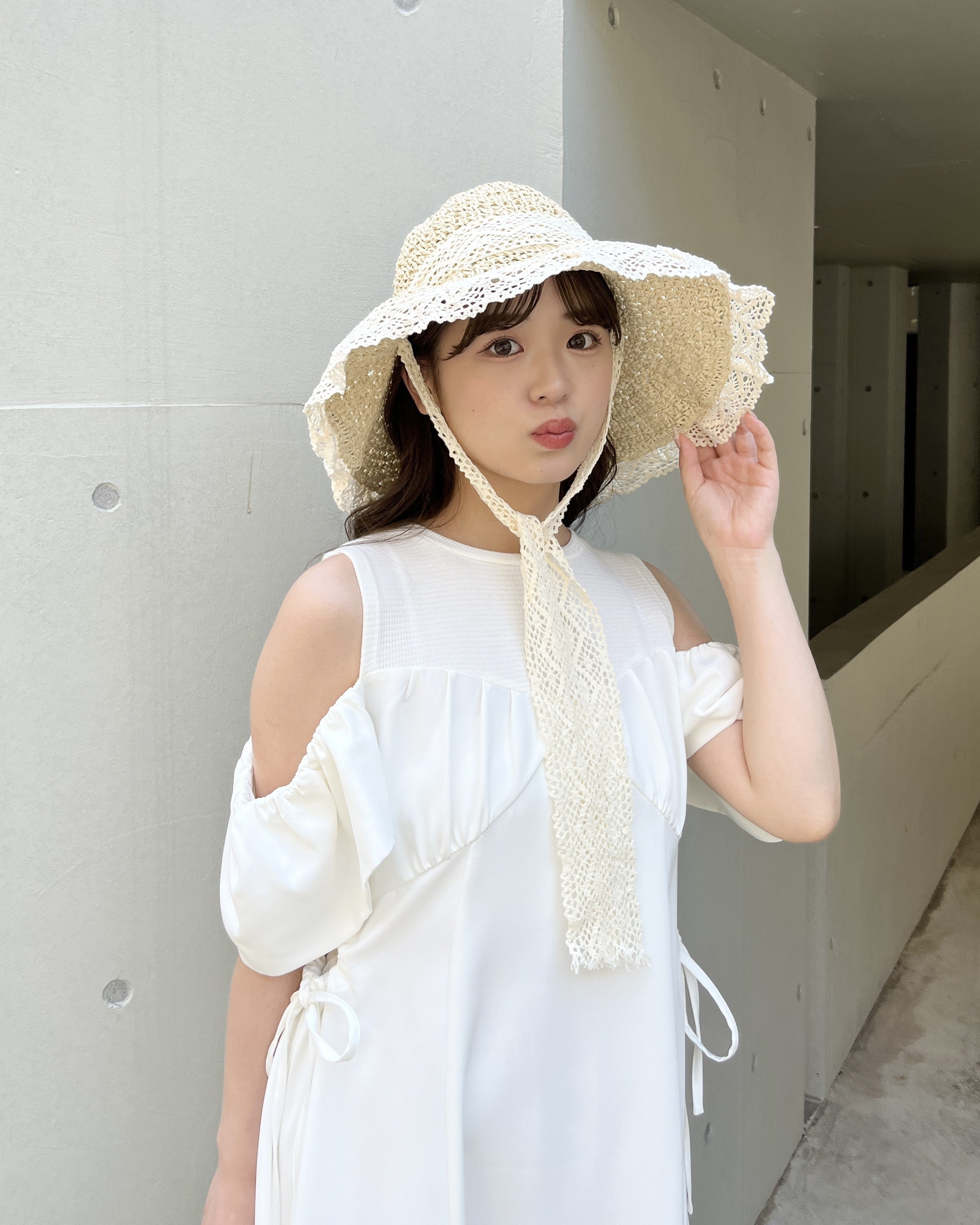 花邊絲帶草帽
