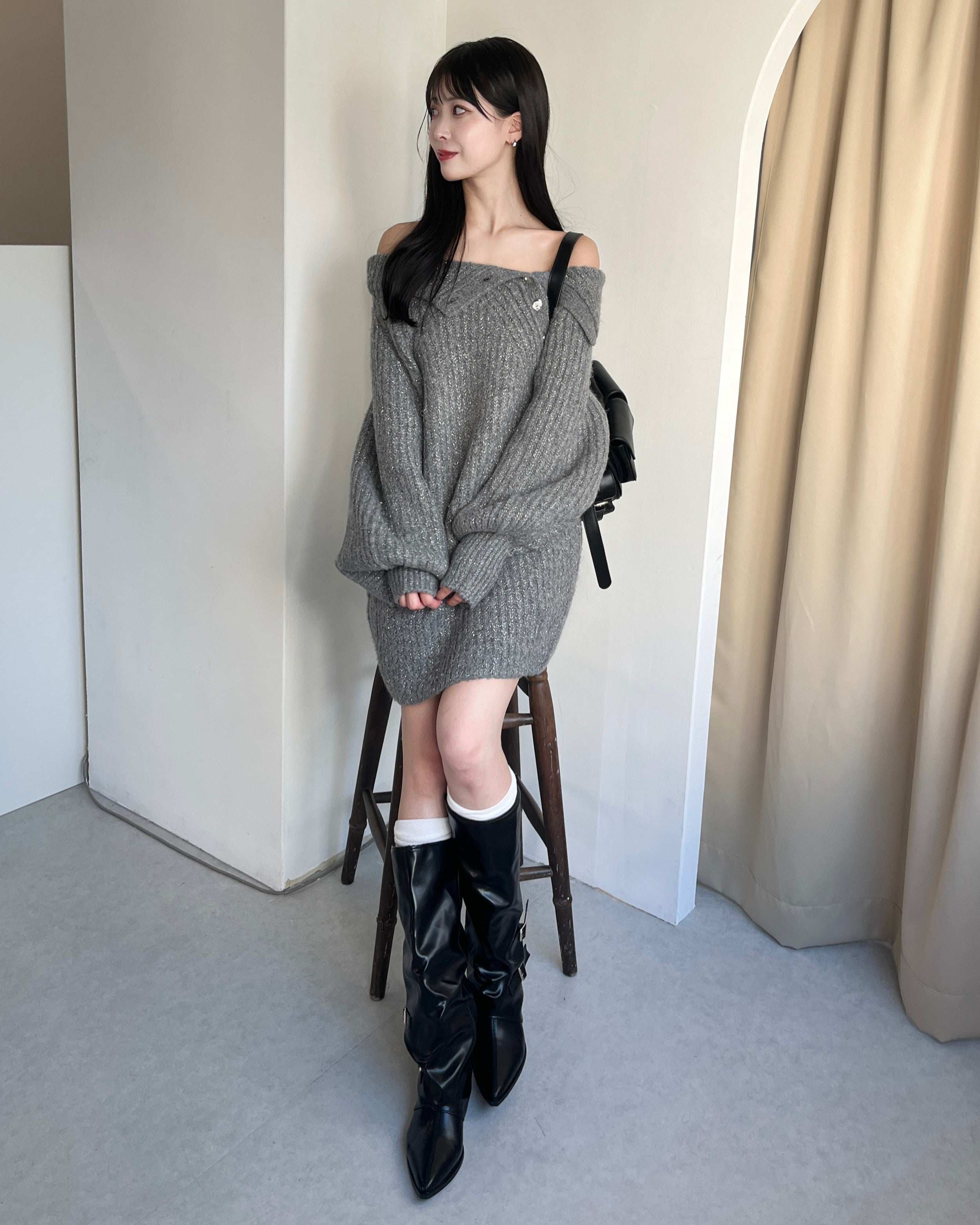 ボタンディテールラメニットミニワンピース