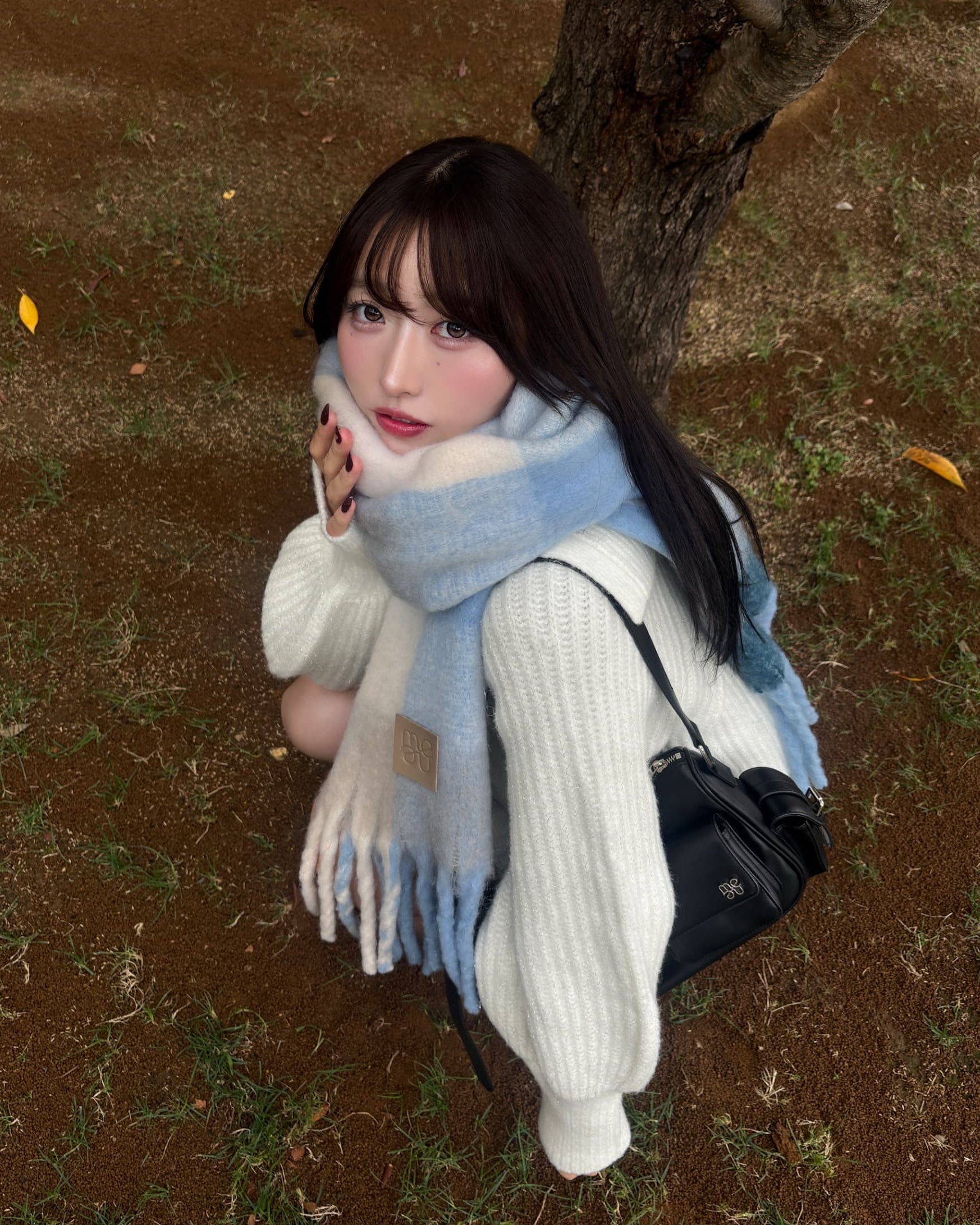 ボタンディテールラメニットミニワンピース