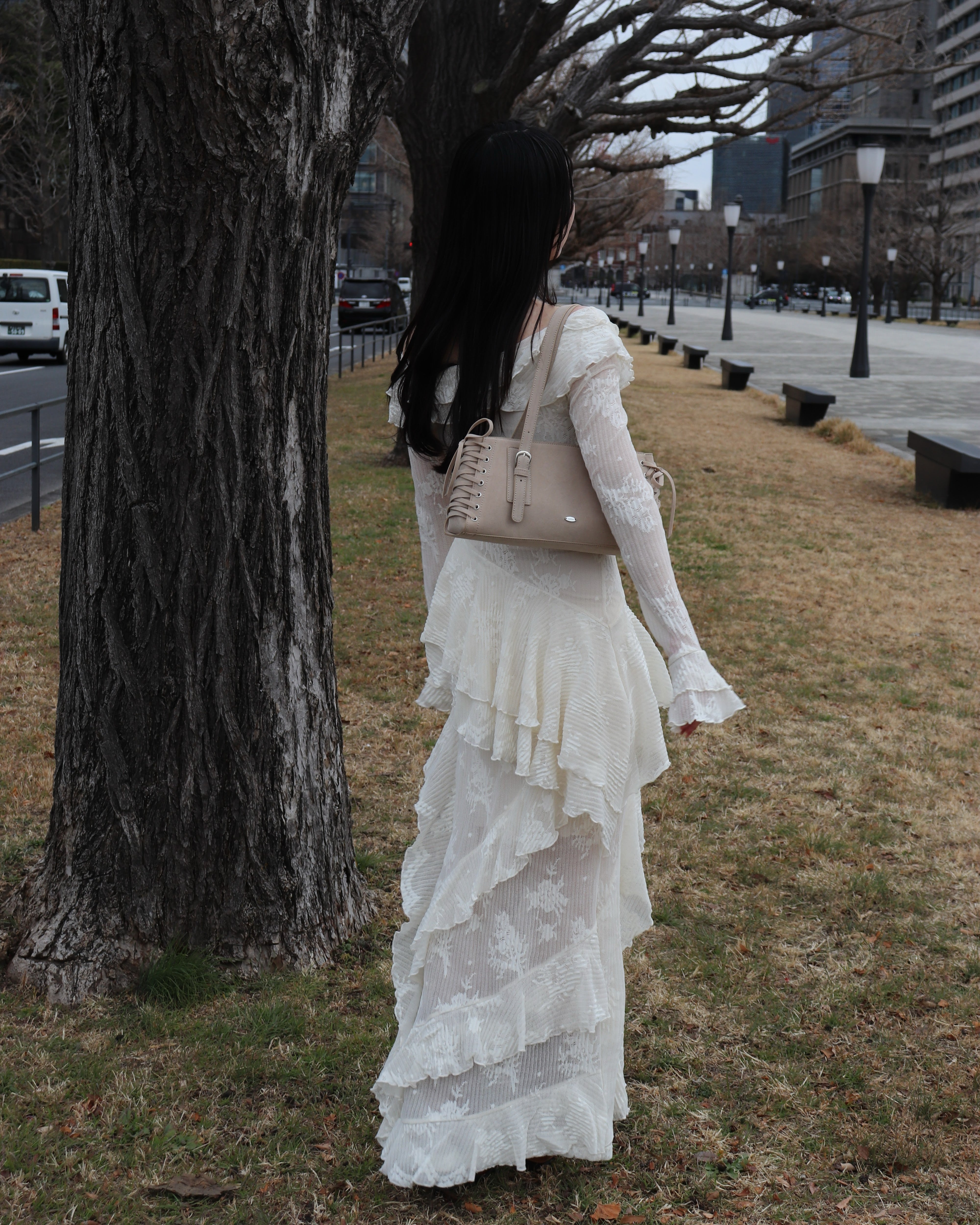 【予約】レースアップスウェードライクスクエアバッグ