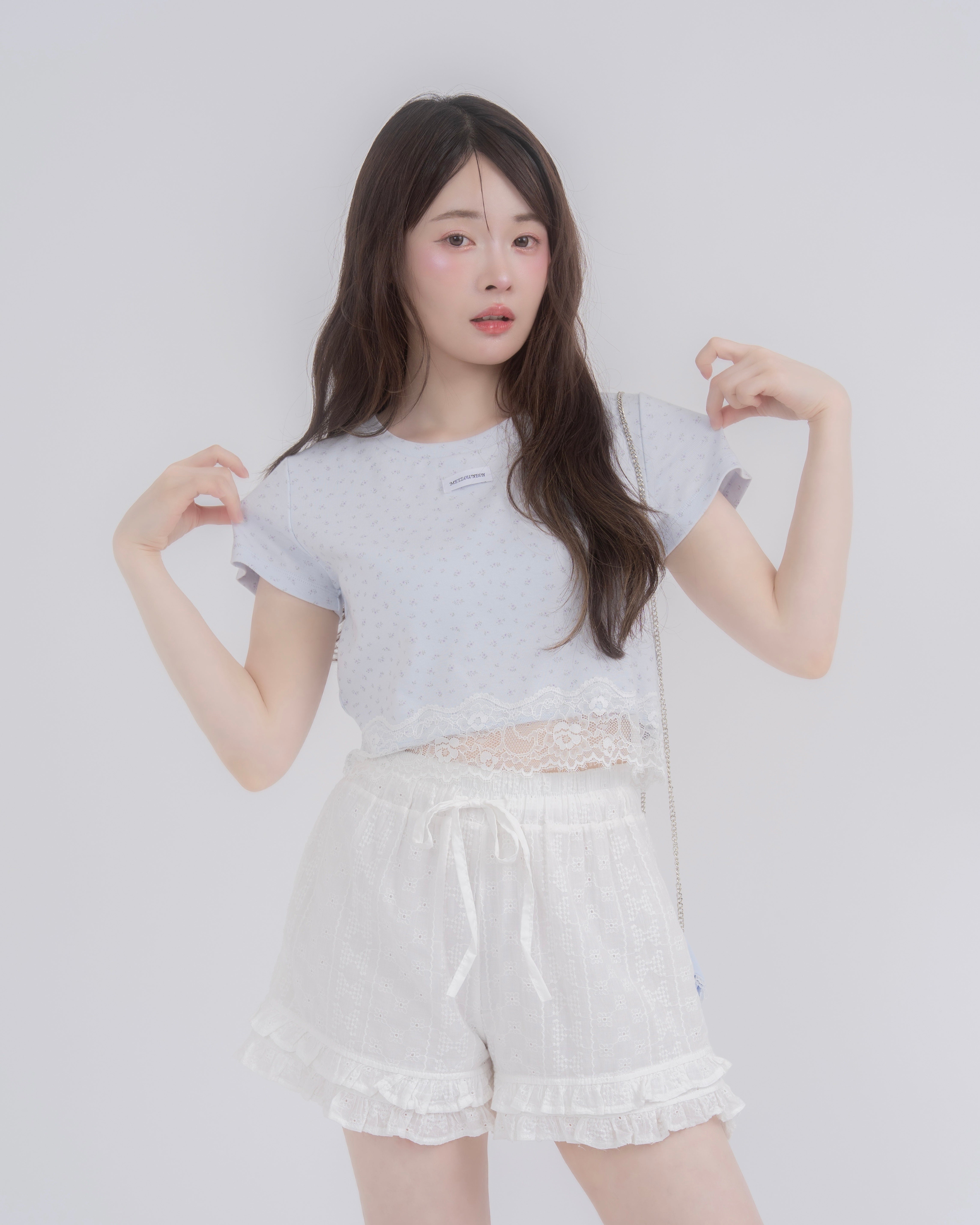 【一部予約】レースヘムTシャツ