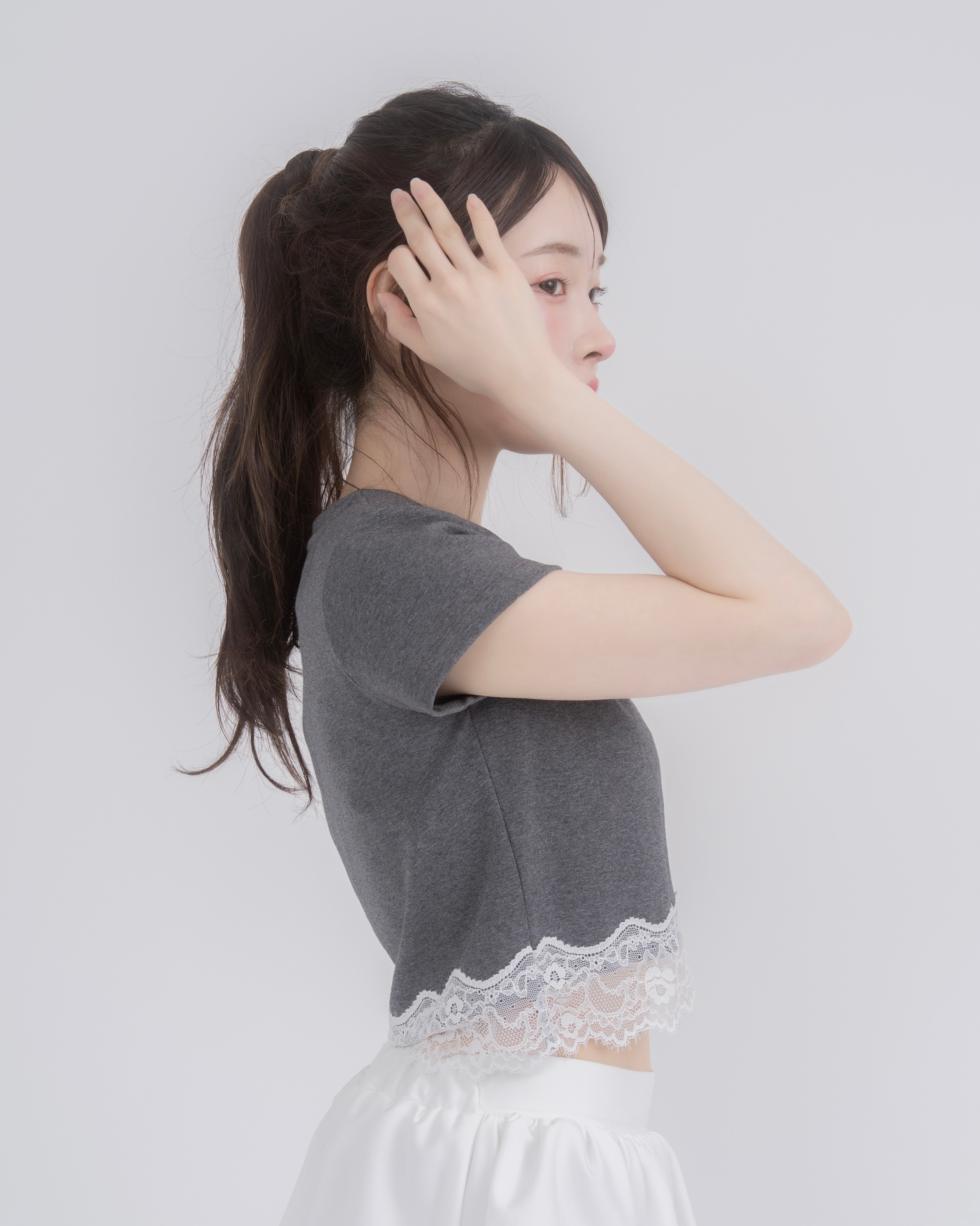【一部予約】レースヘムTシャツ