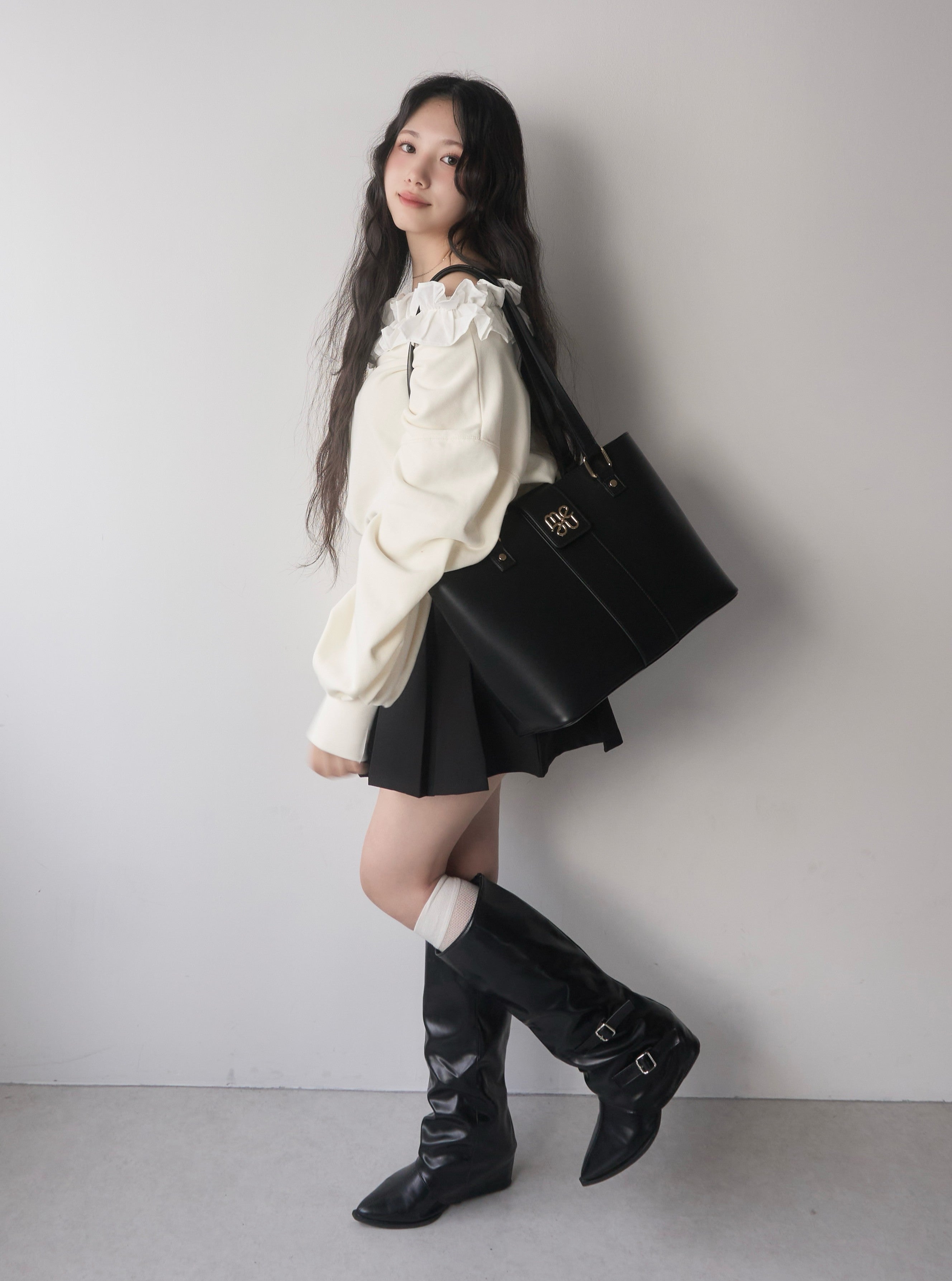 2way A4 logo belt bag