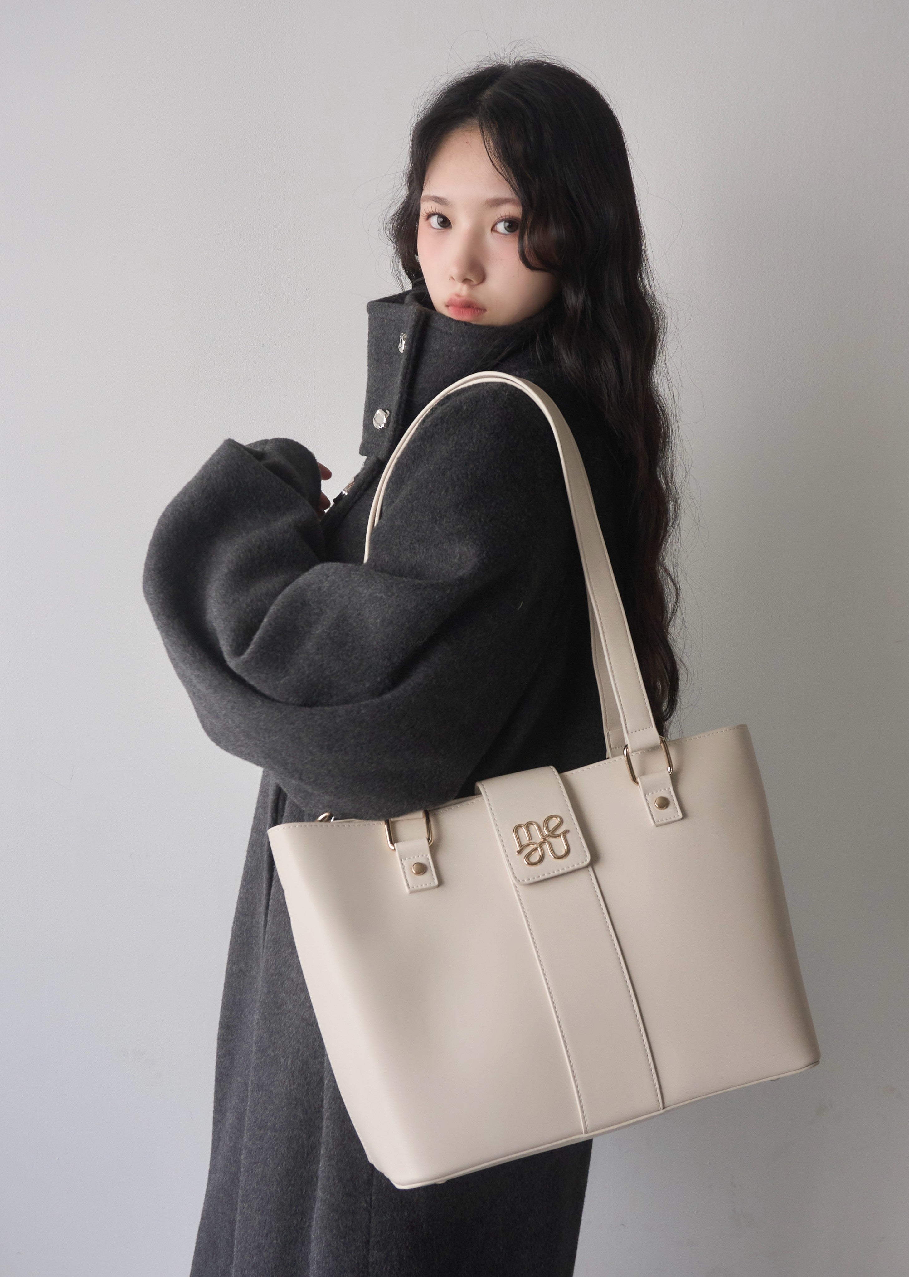 2way A4 logo belt bag