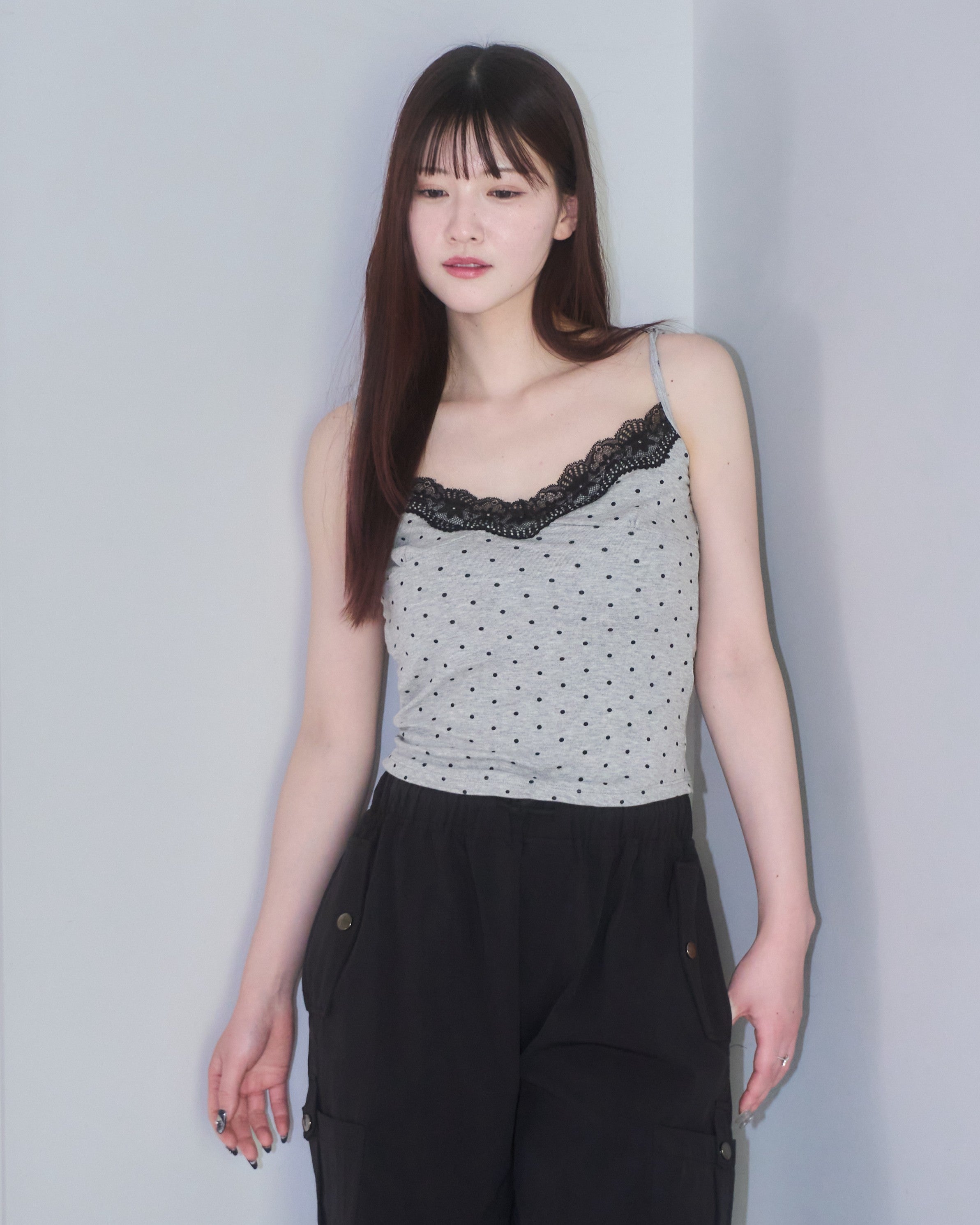 蕾丝对接点Camis和杯子