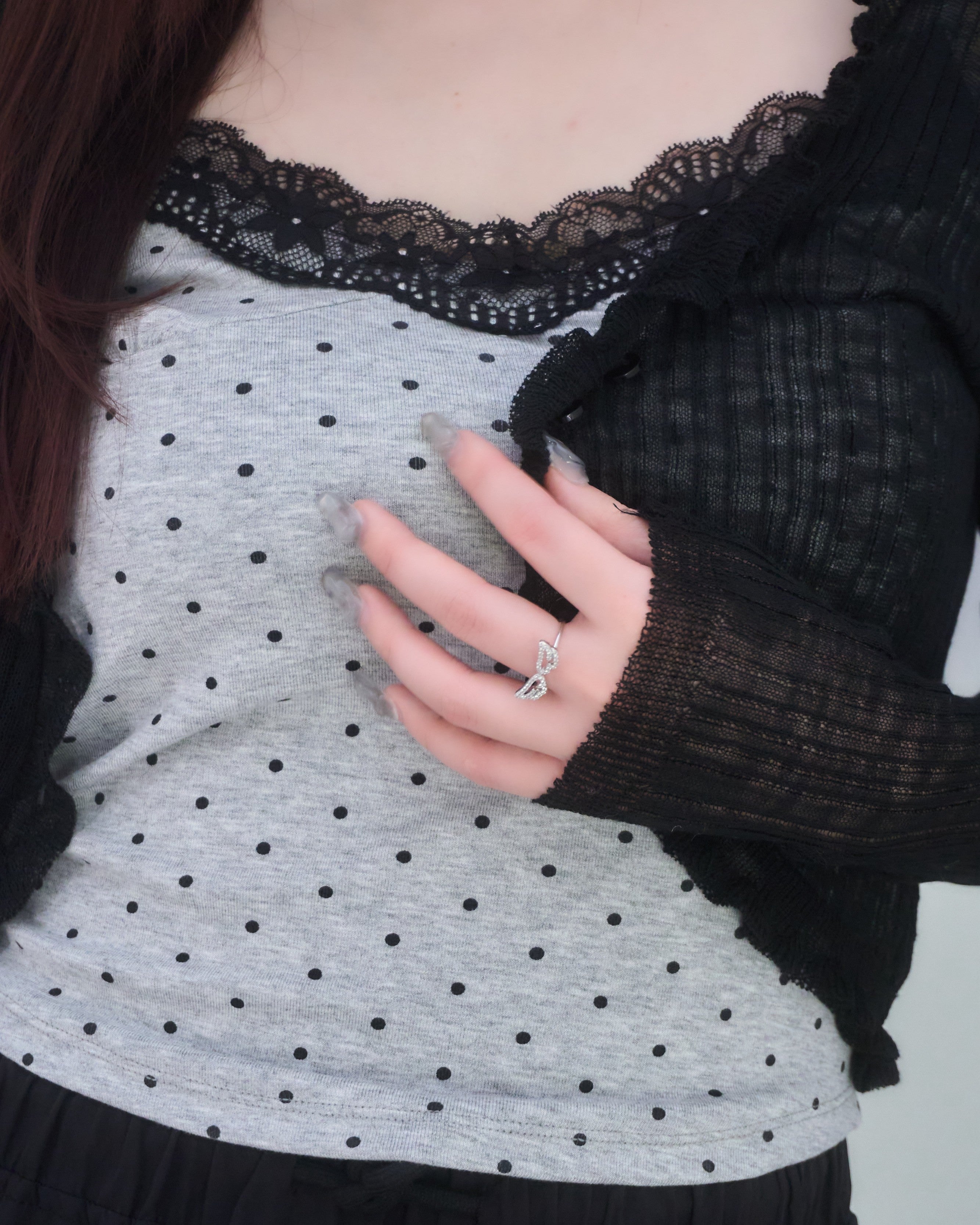 蕾丝对接点Camis和杯子