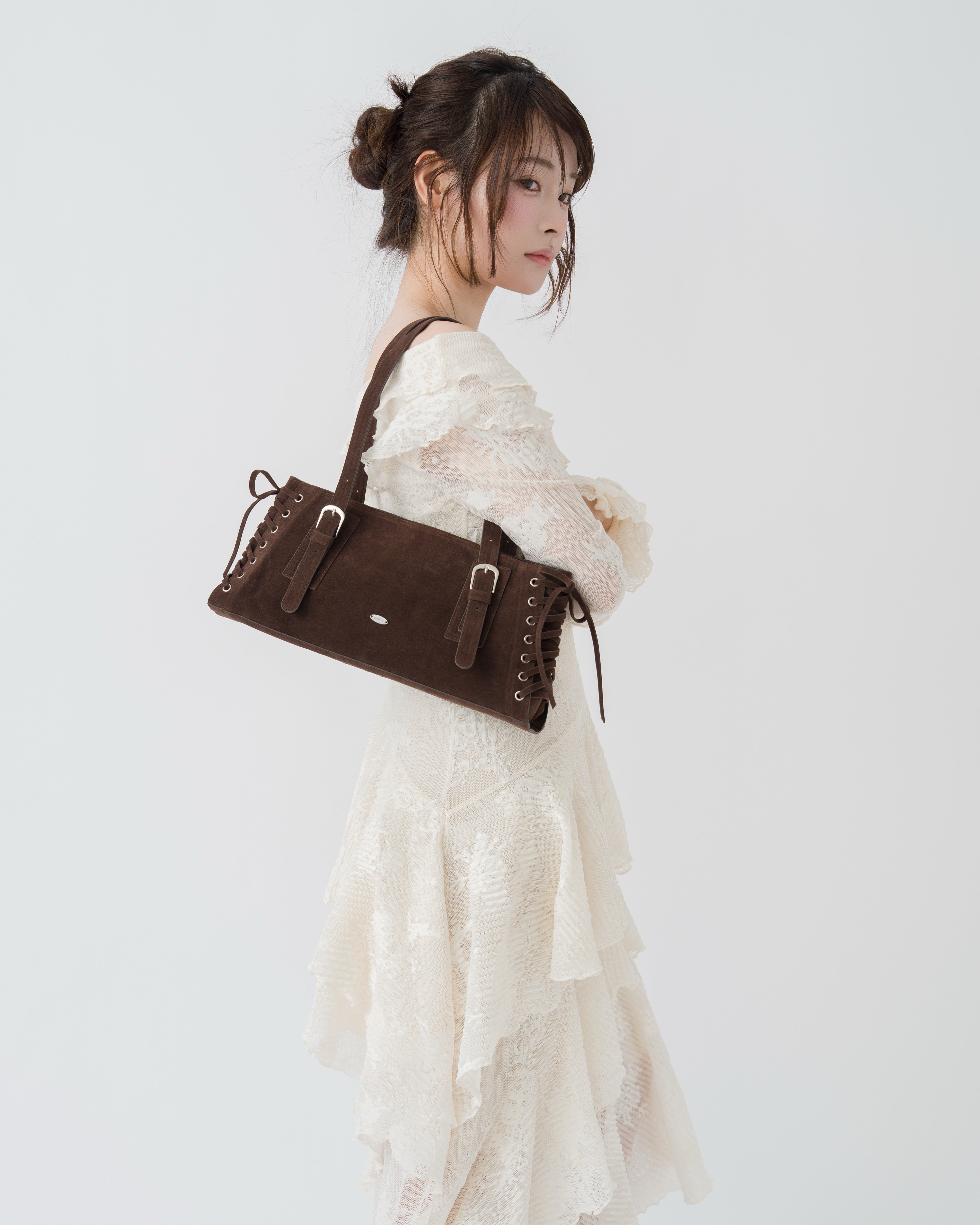 【予約】レースアップスウェードライクスクエアバッグ