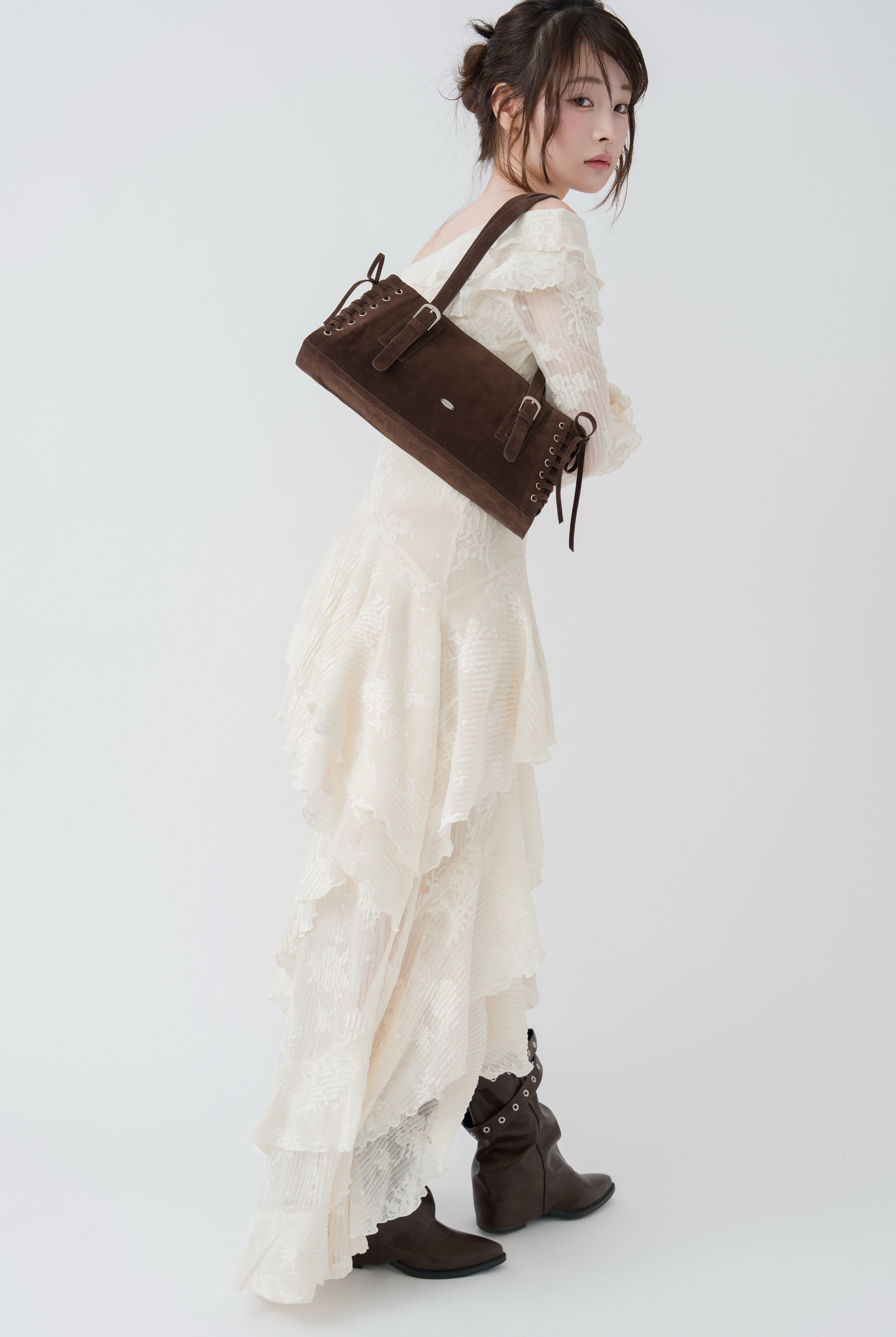 【予約】レースアップスウェードライクスクエアバッグ