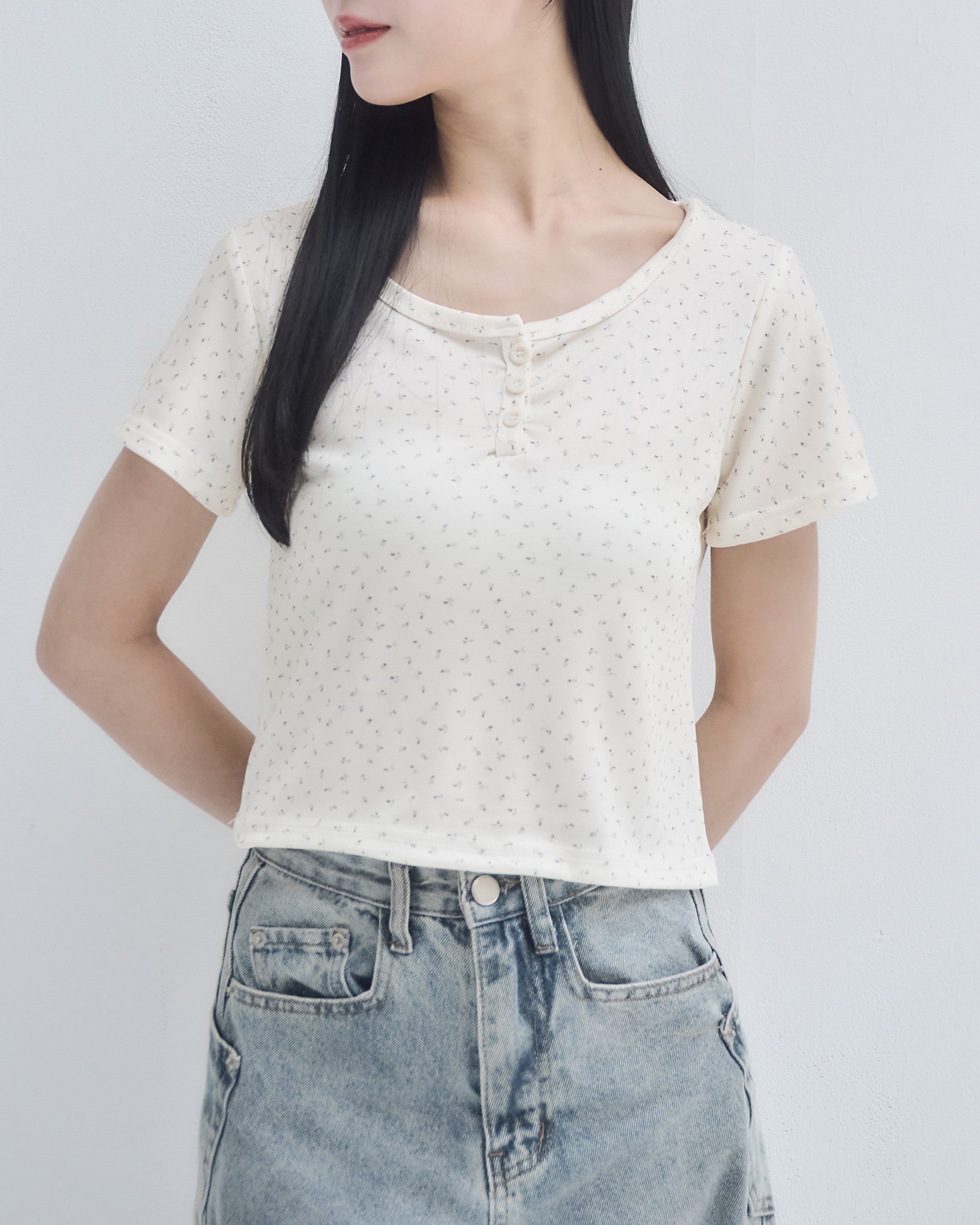 小花亨利脖子T