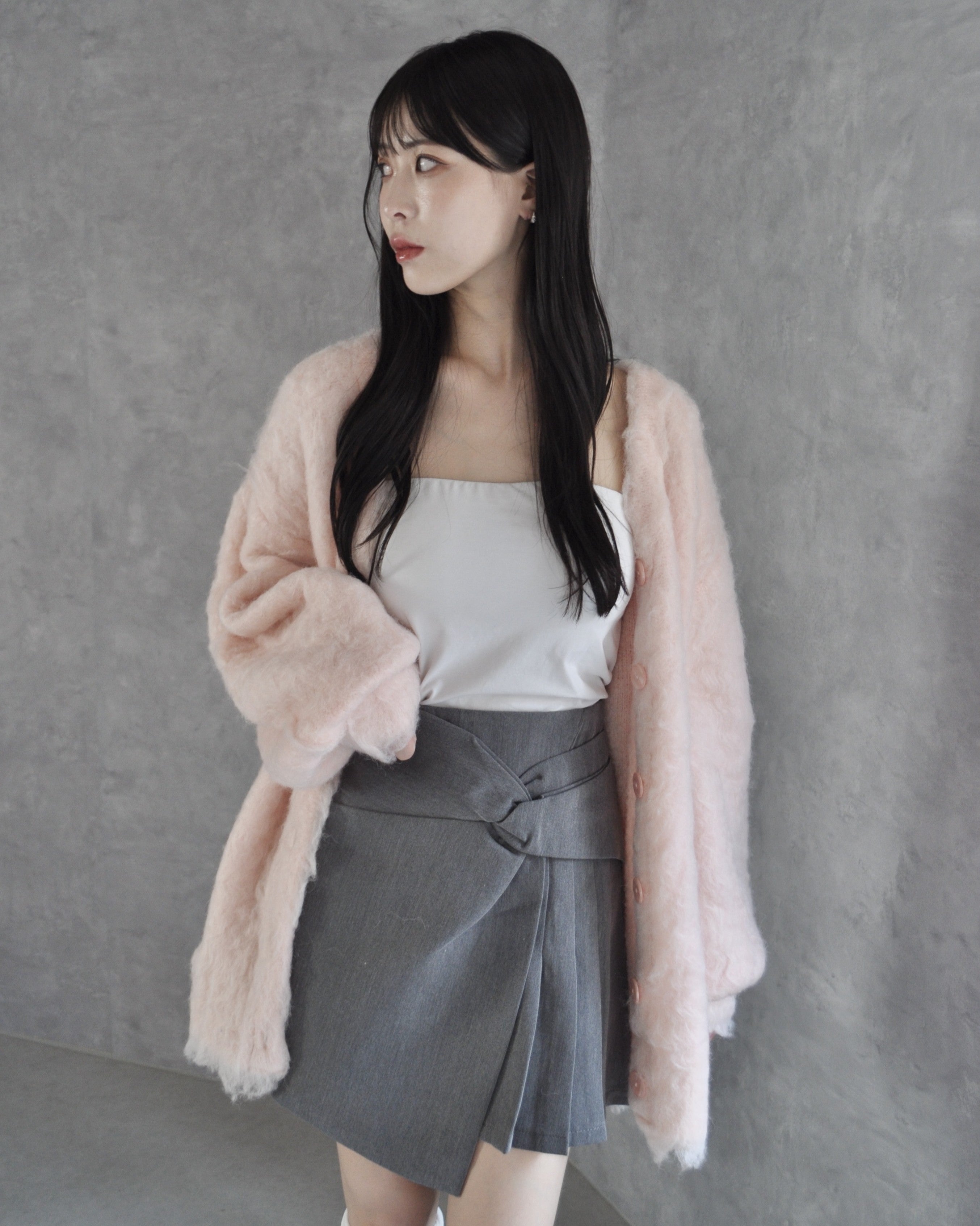 毛茸茸的针织长开衫