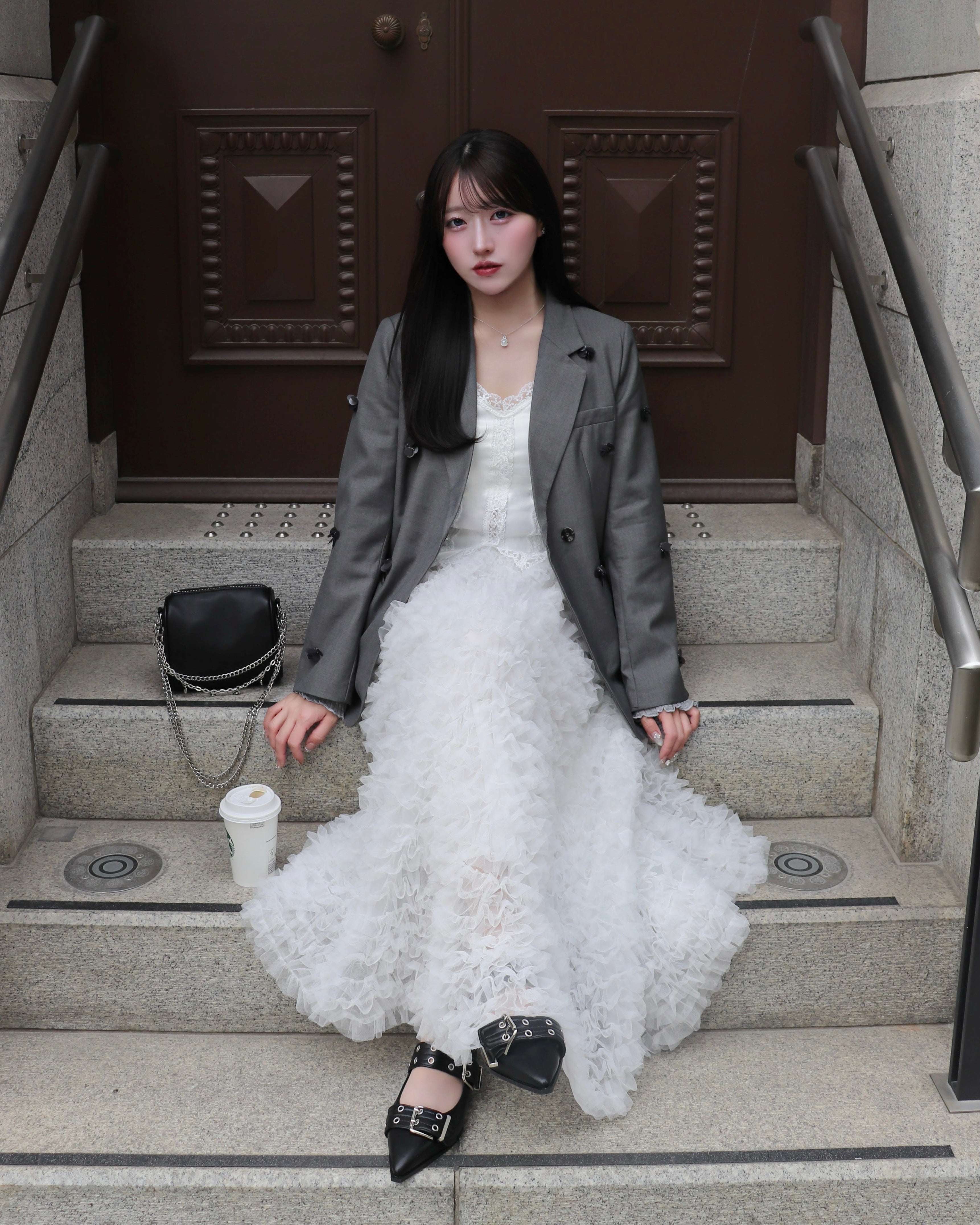 カップ付きサテンレースキャミソール