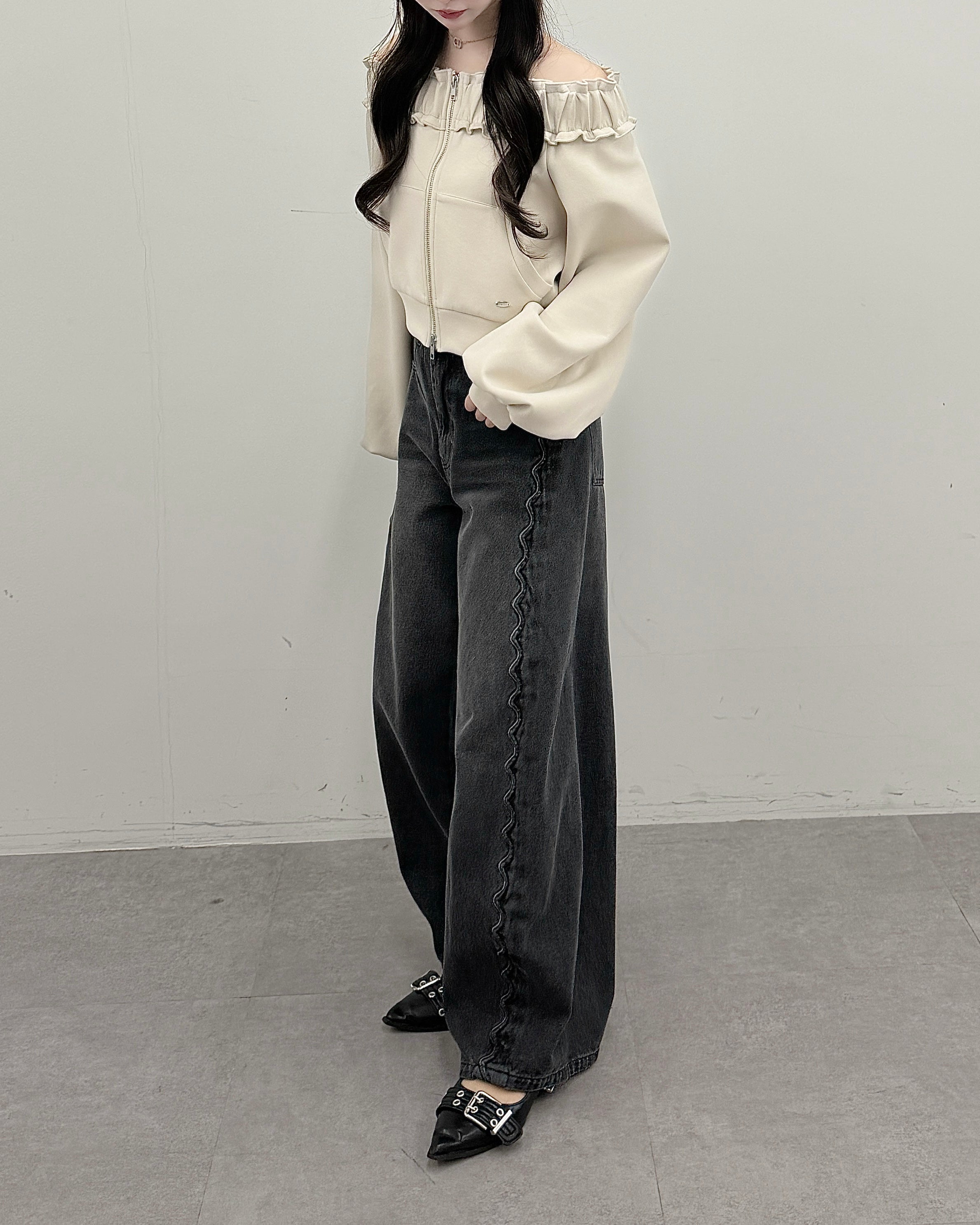 ダブルジップオフショルフリルスウェット