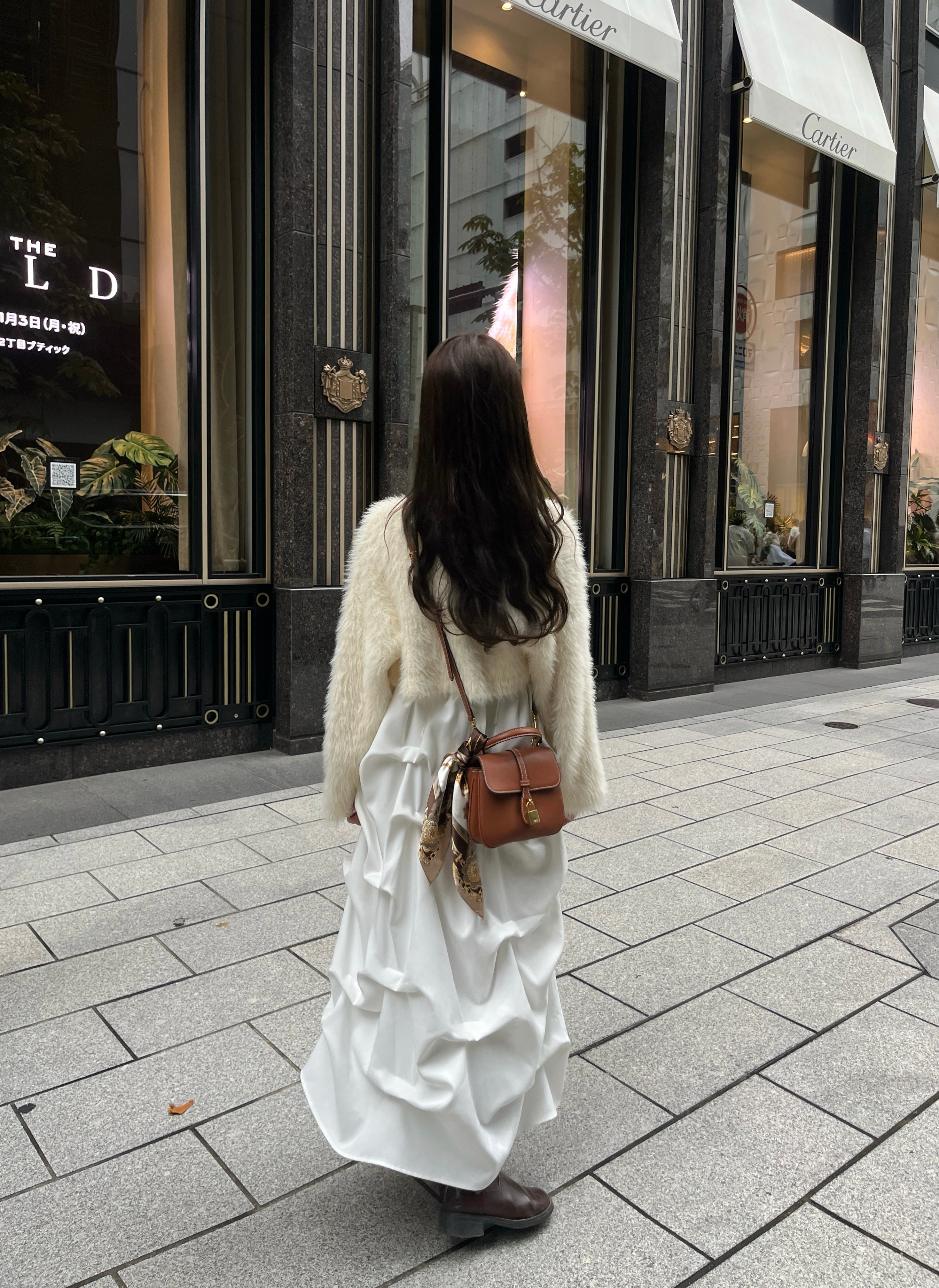 ランダムタックスカート