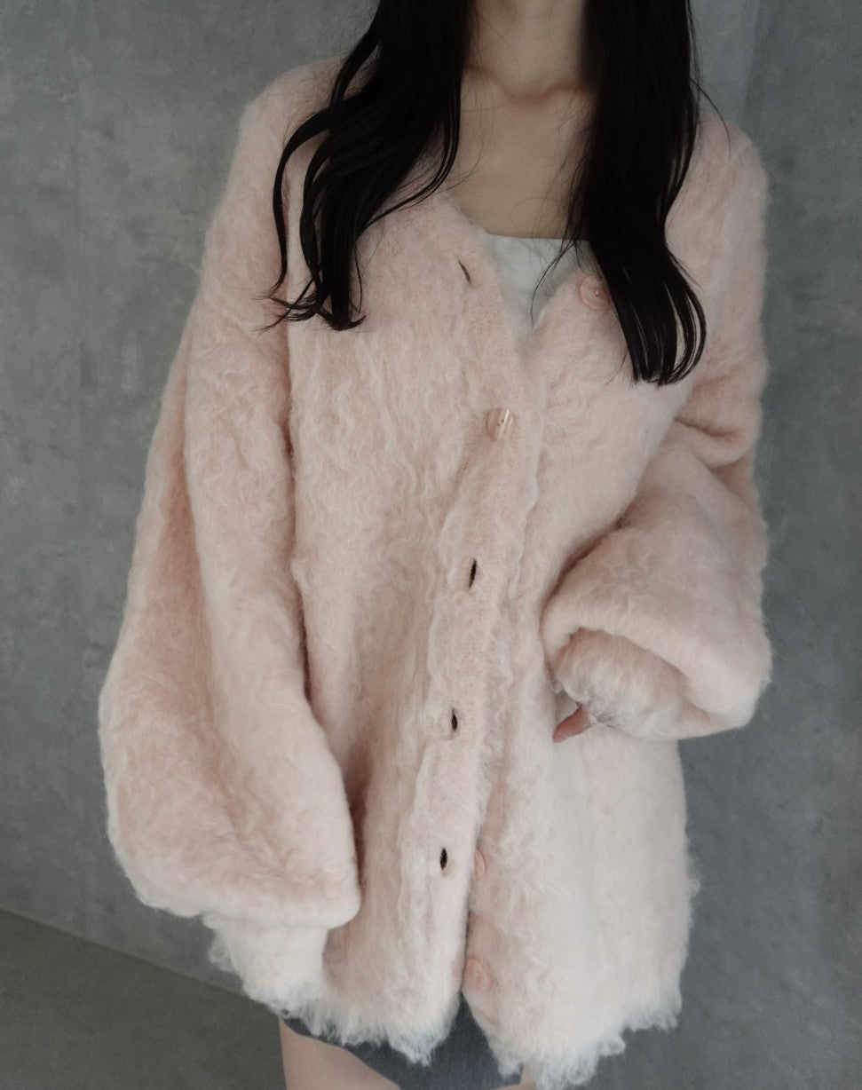 毛茸茸的针织长开衫