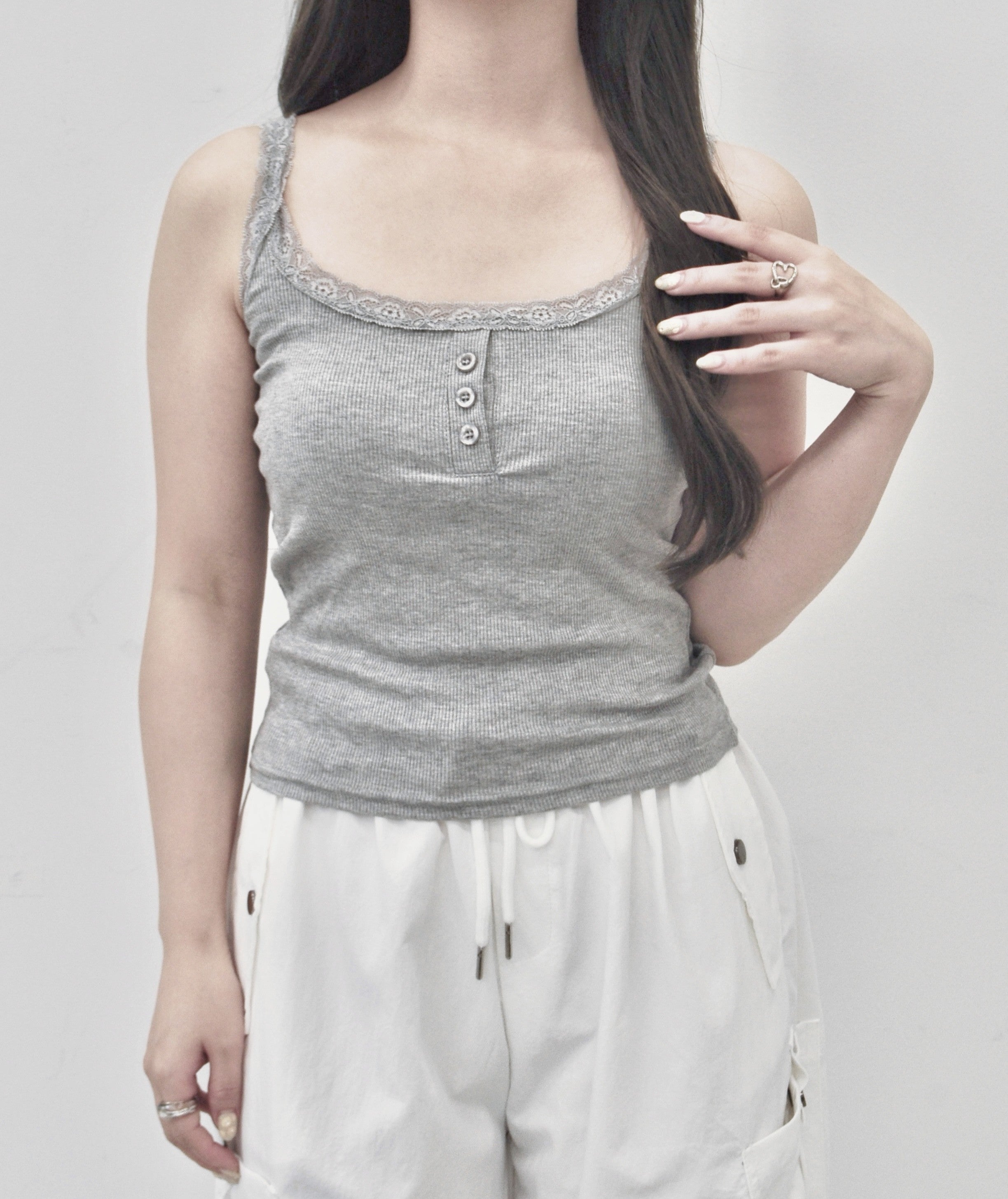 Lace docking camisole with cup
