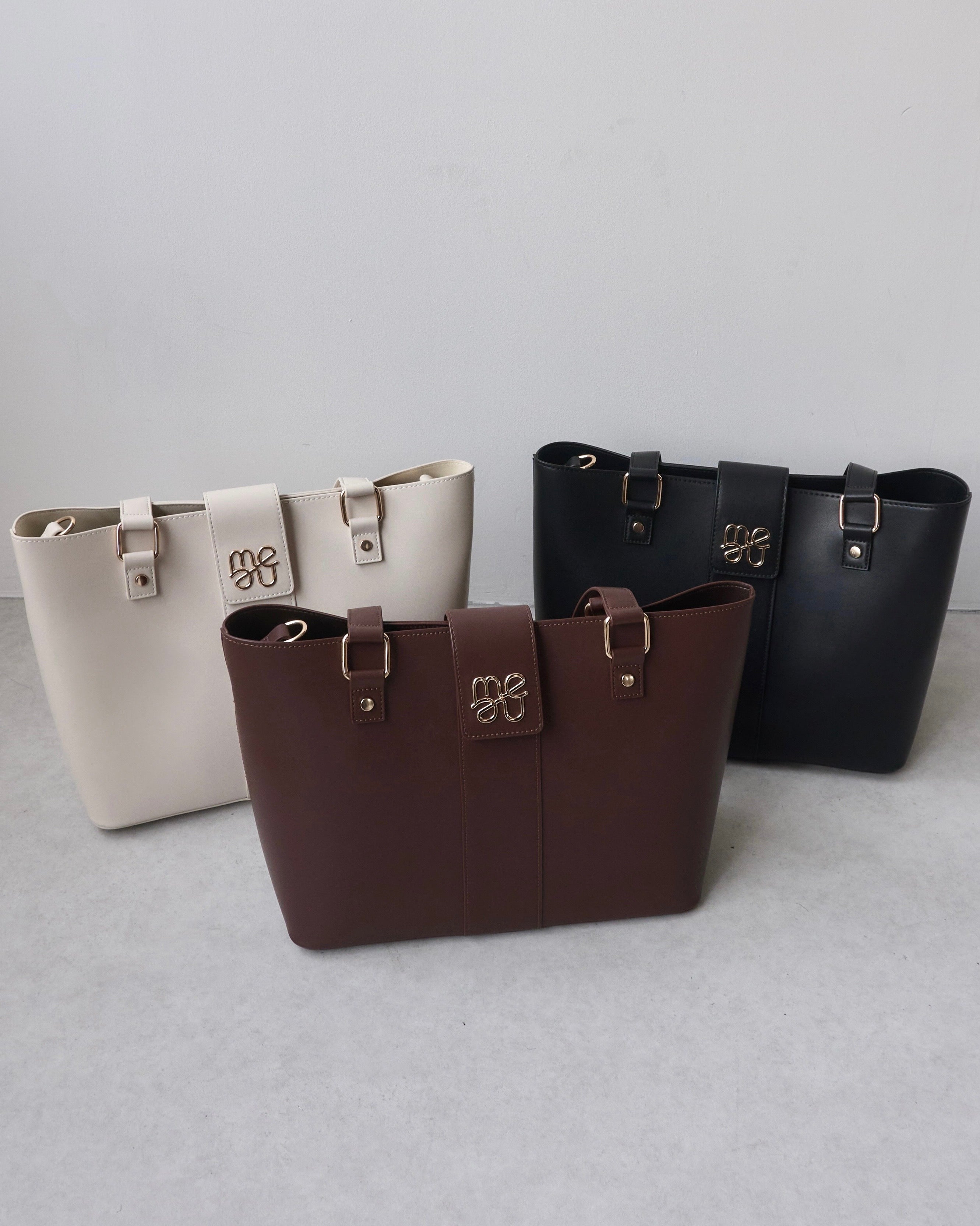 2way A4 logo belt bag