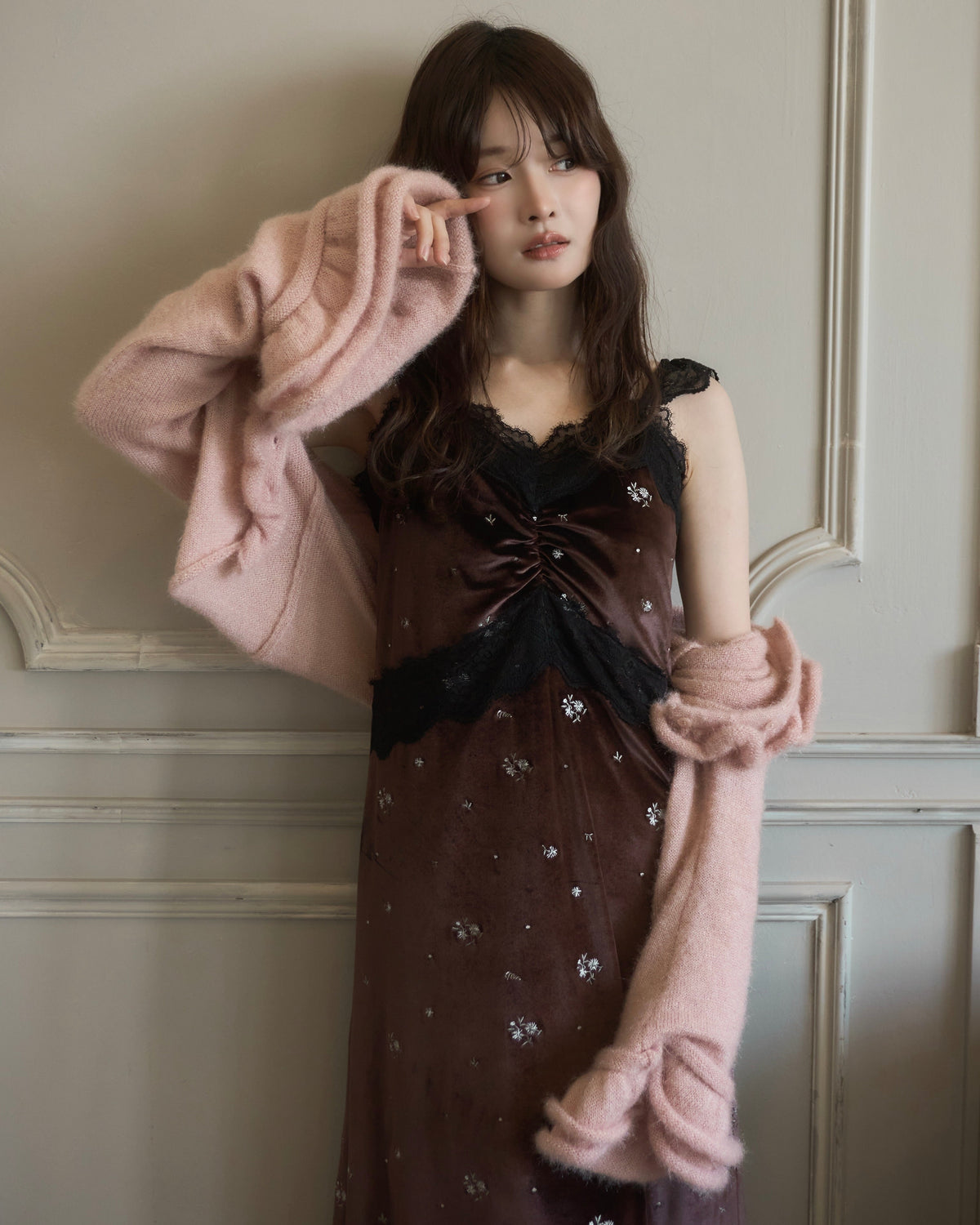 【予約】フラワー刺繍ベロアレースワンピース