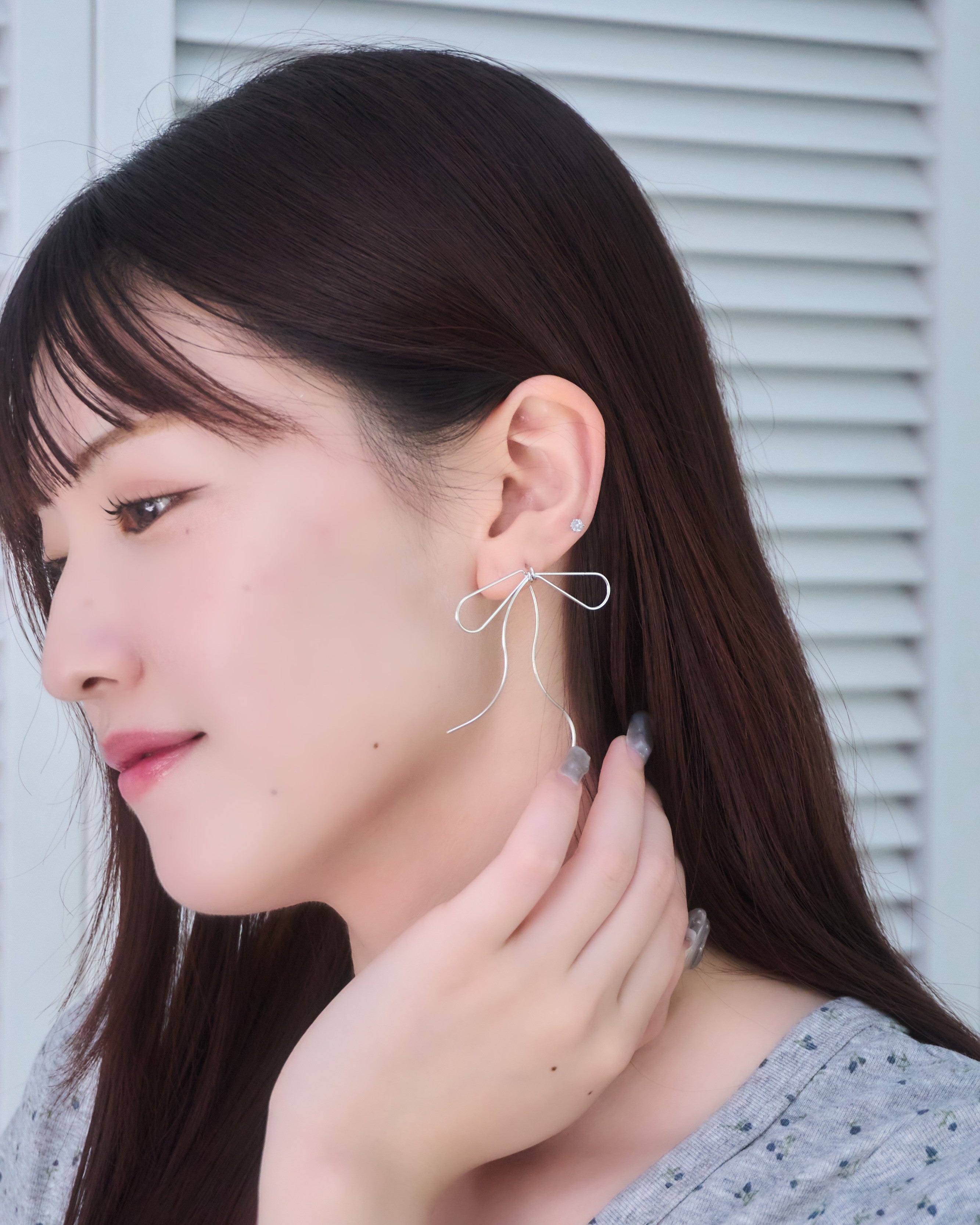 メタルリボンピアス