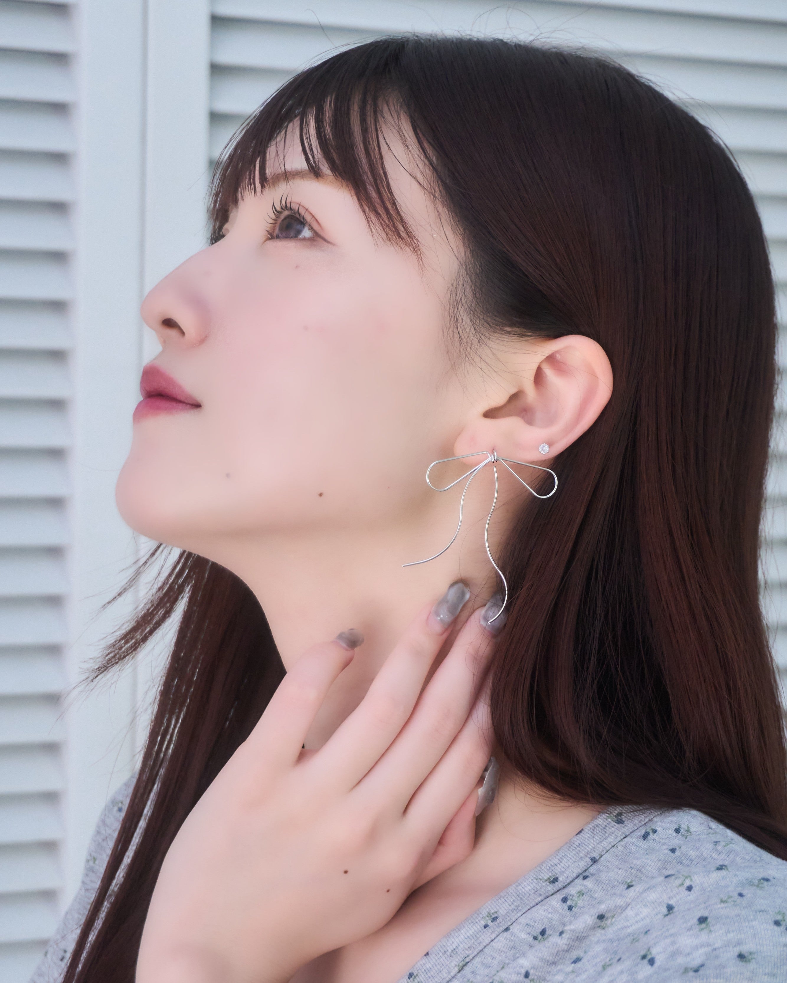 メタルリボンピアス