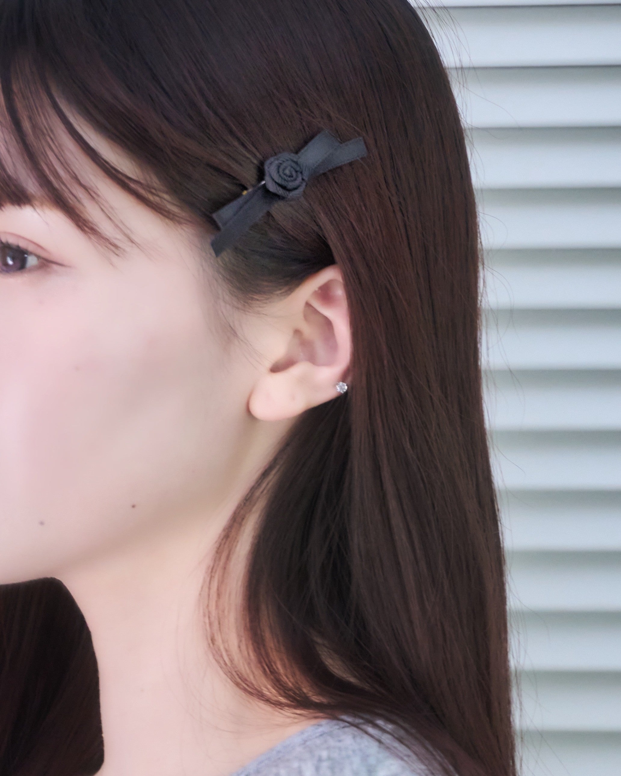 ローズリボンヘアクリップ /左