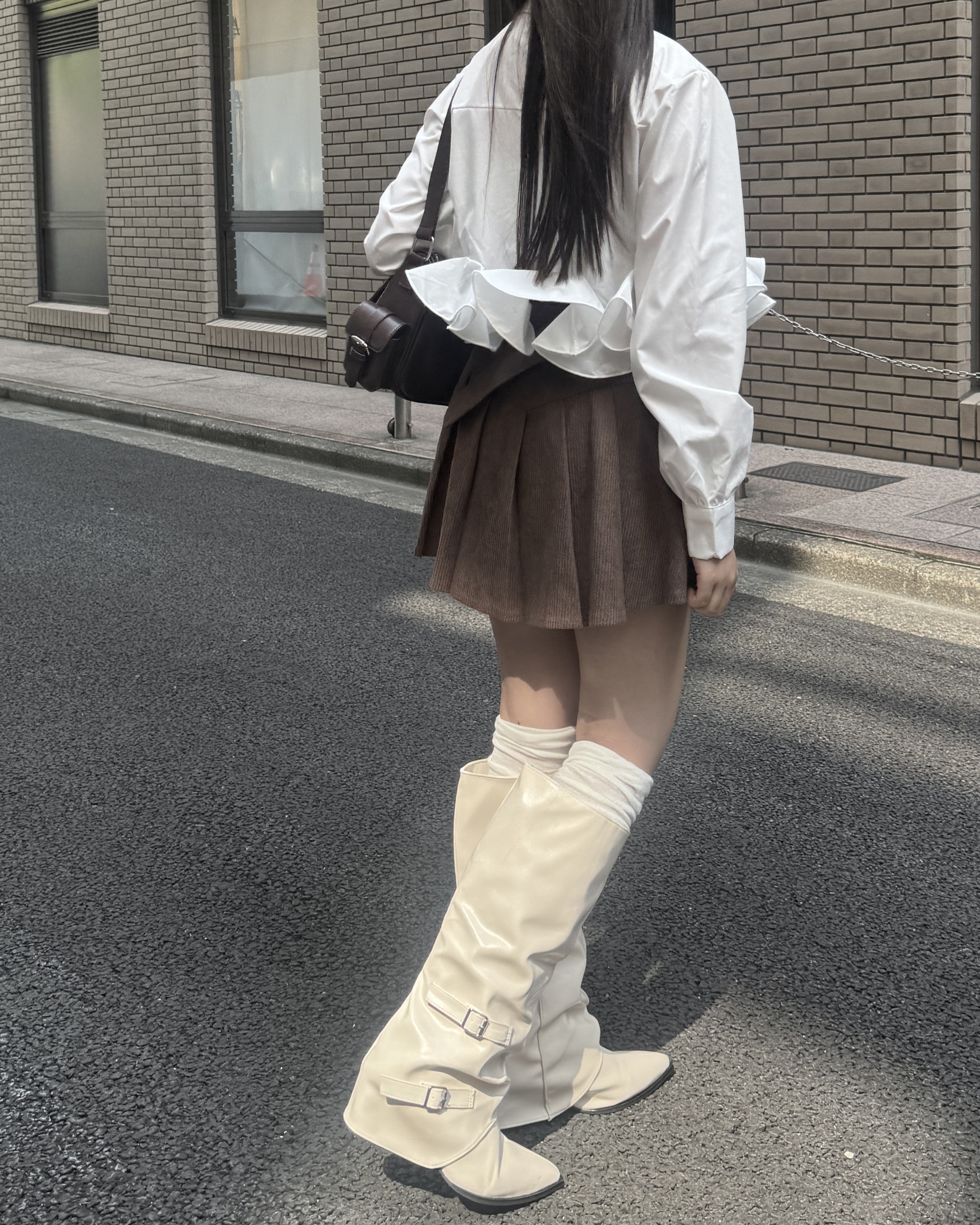 カバー風ギャザーベルトロングブーツ