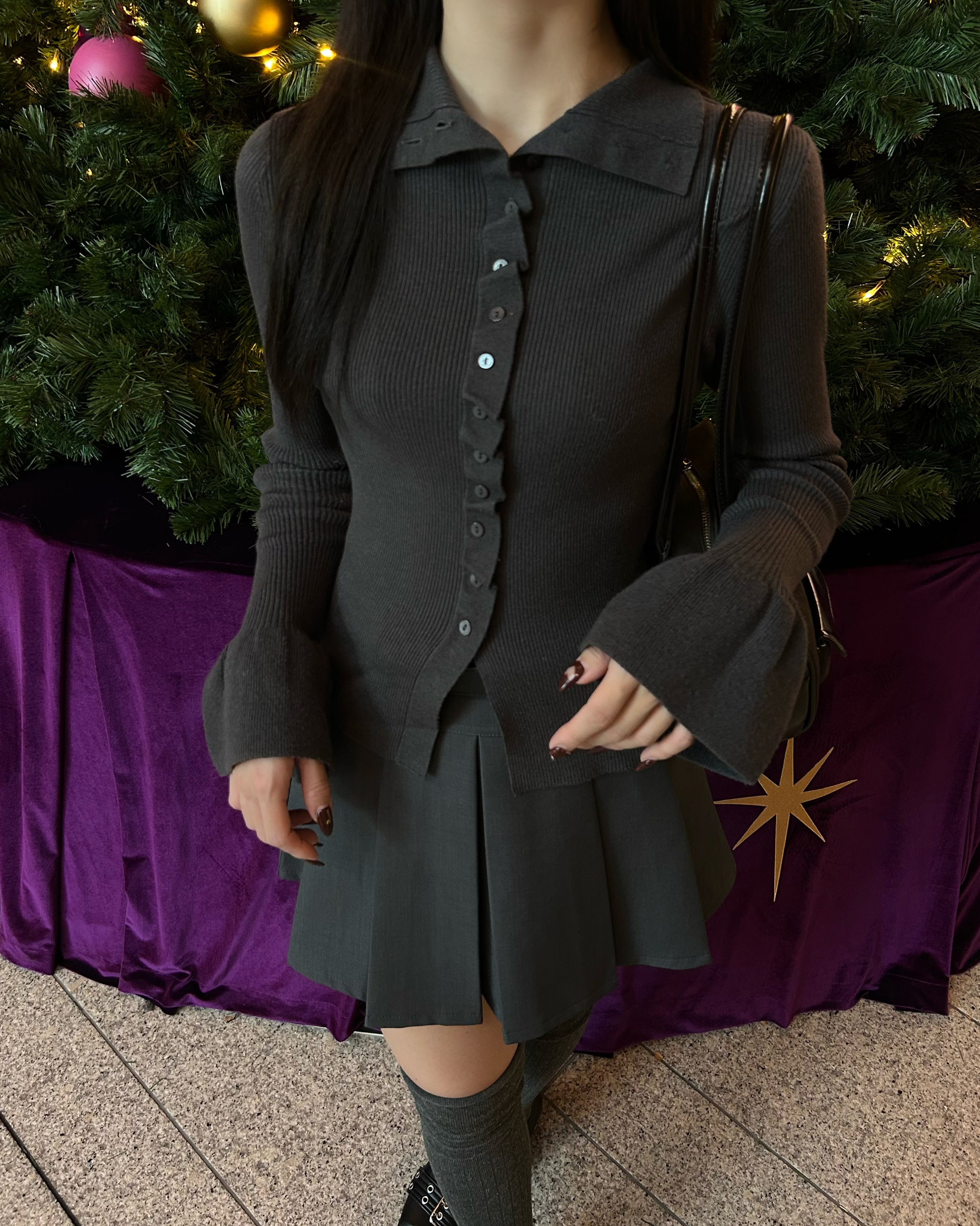 2wayボタンフリルデザインリブニット