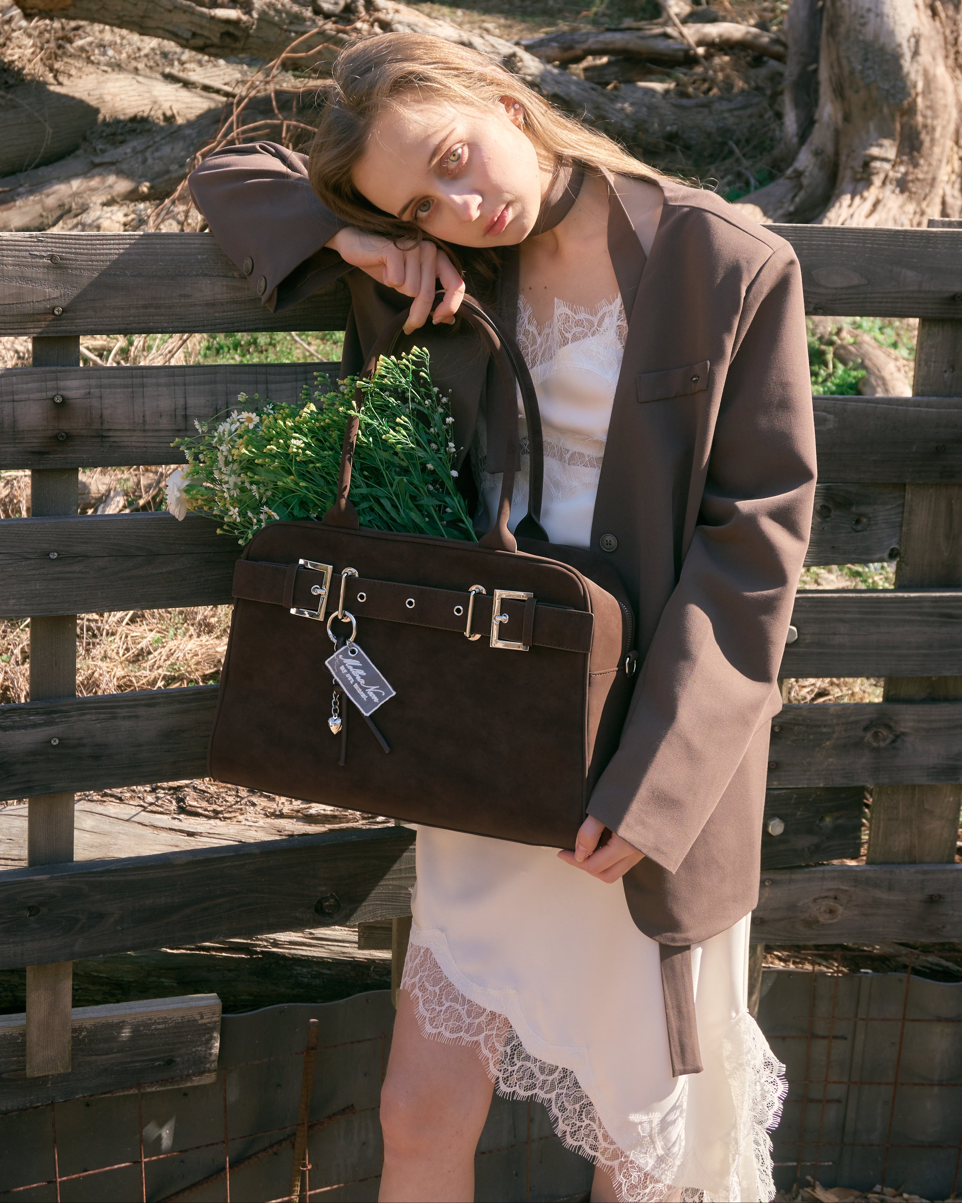 A4スウェードライクベルトボストンバッグ