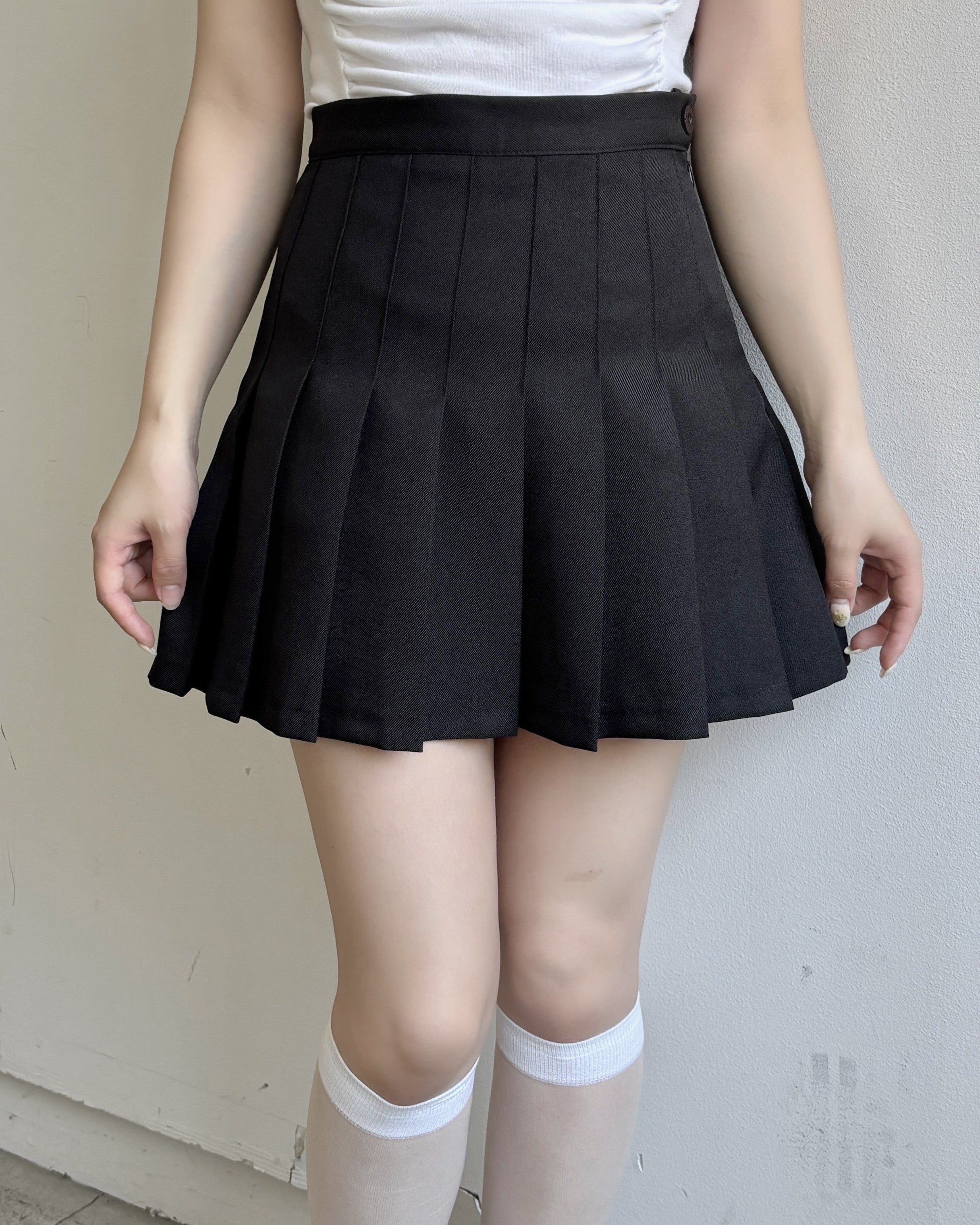ウエストボタンプリーツミニスカート