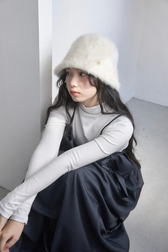 fur bucket hat