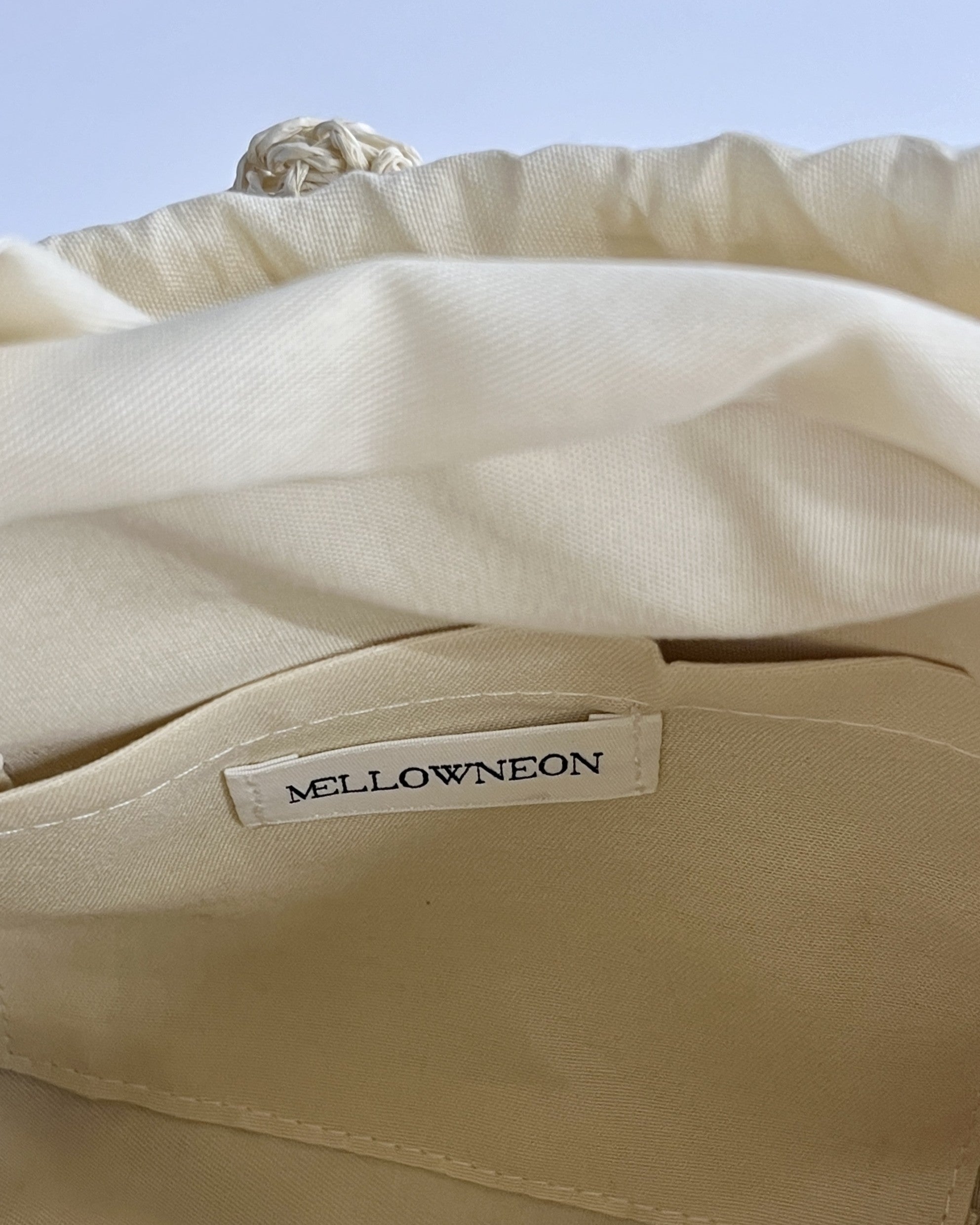 Logo Plate Frilled Basket Bag