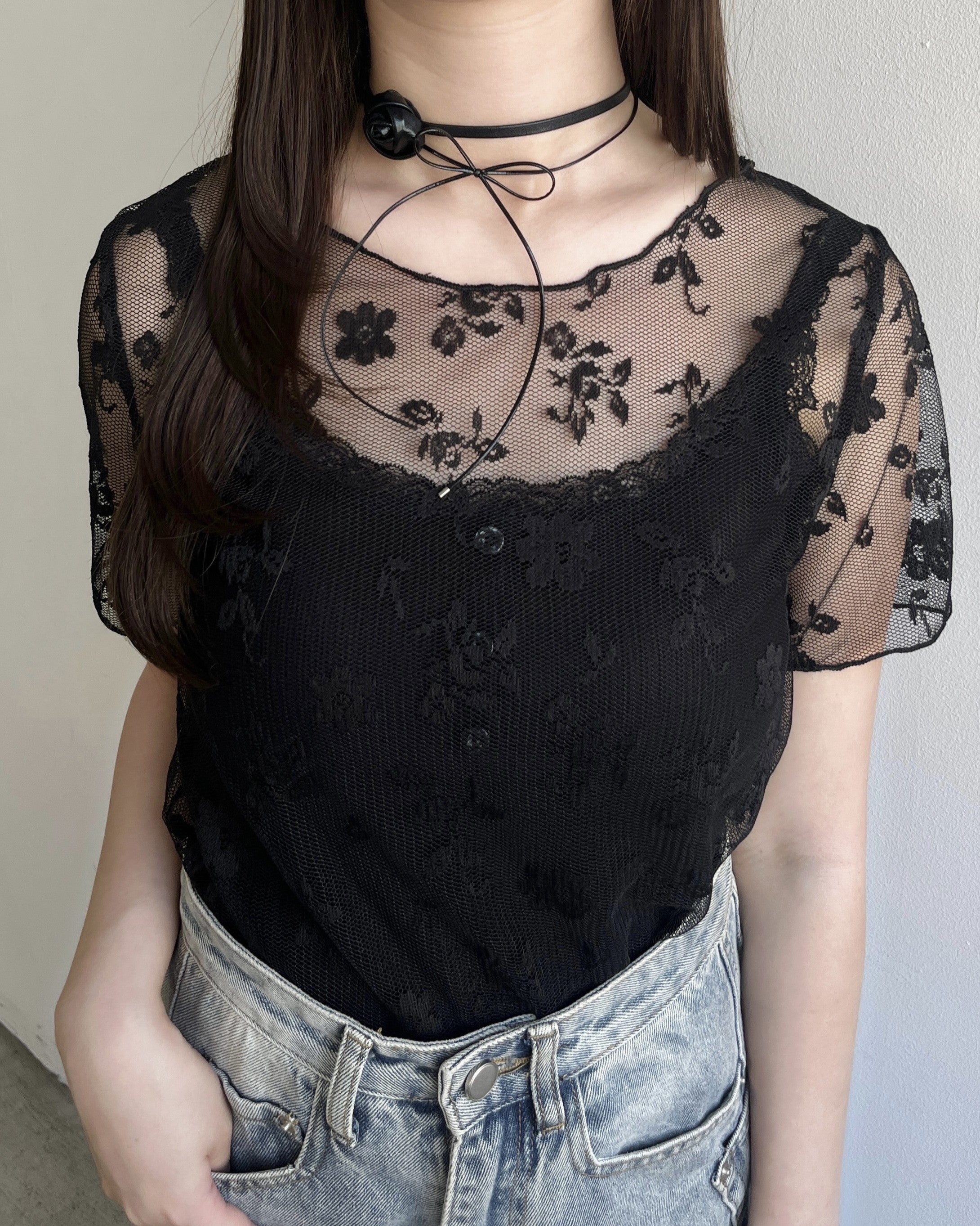 レースフラワーＴシャツ