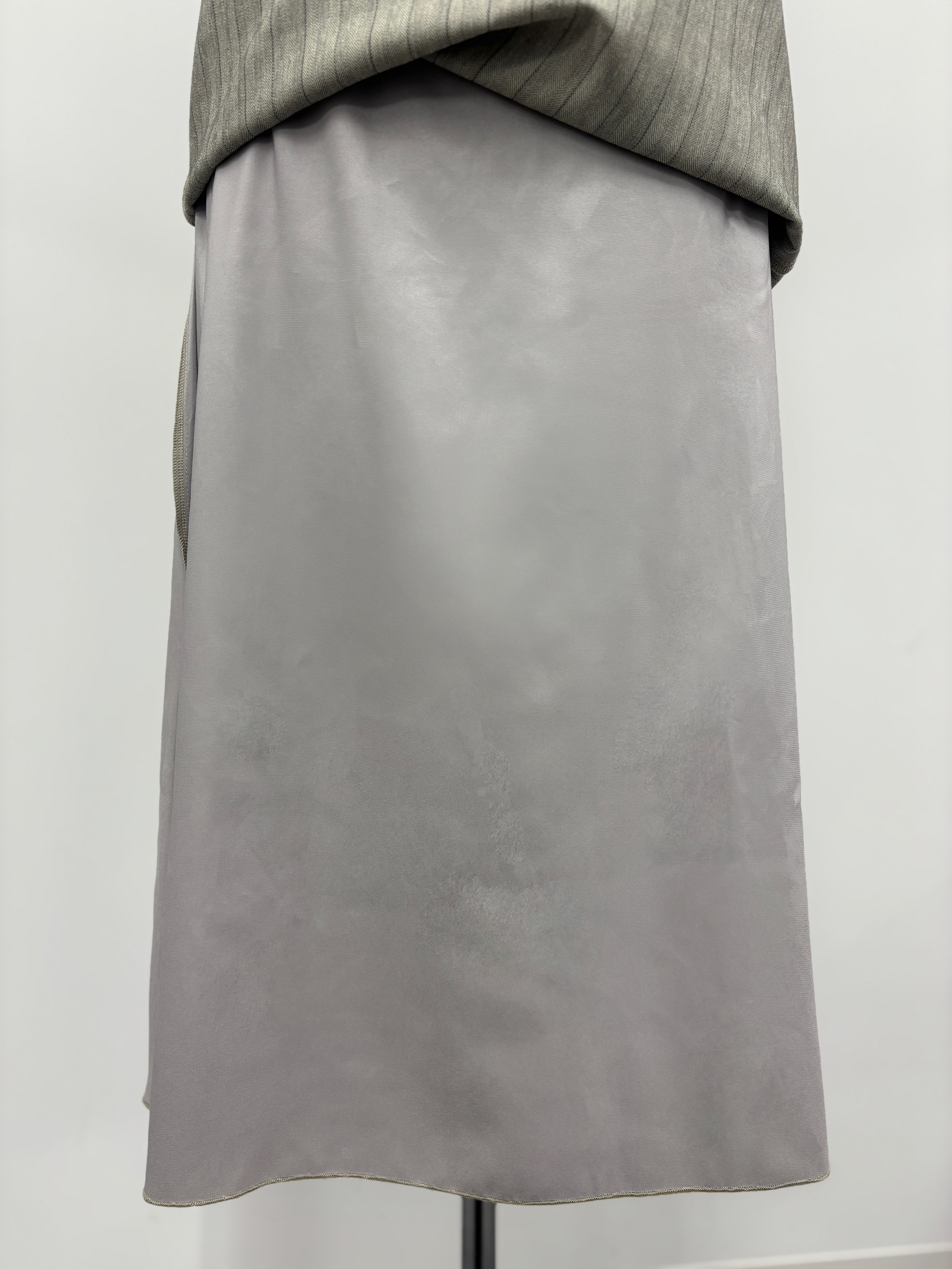 圆点蕾丝拼接吊带连衣裙