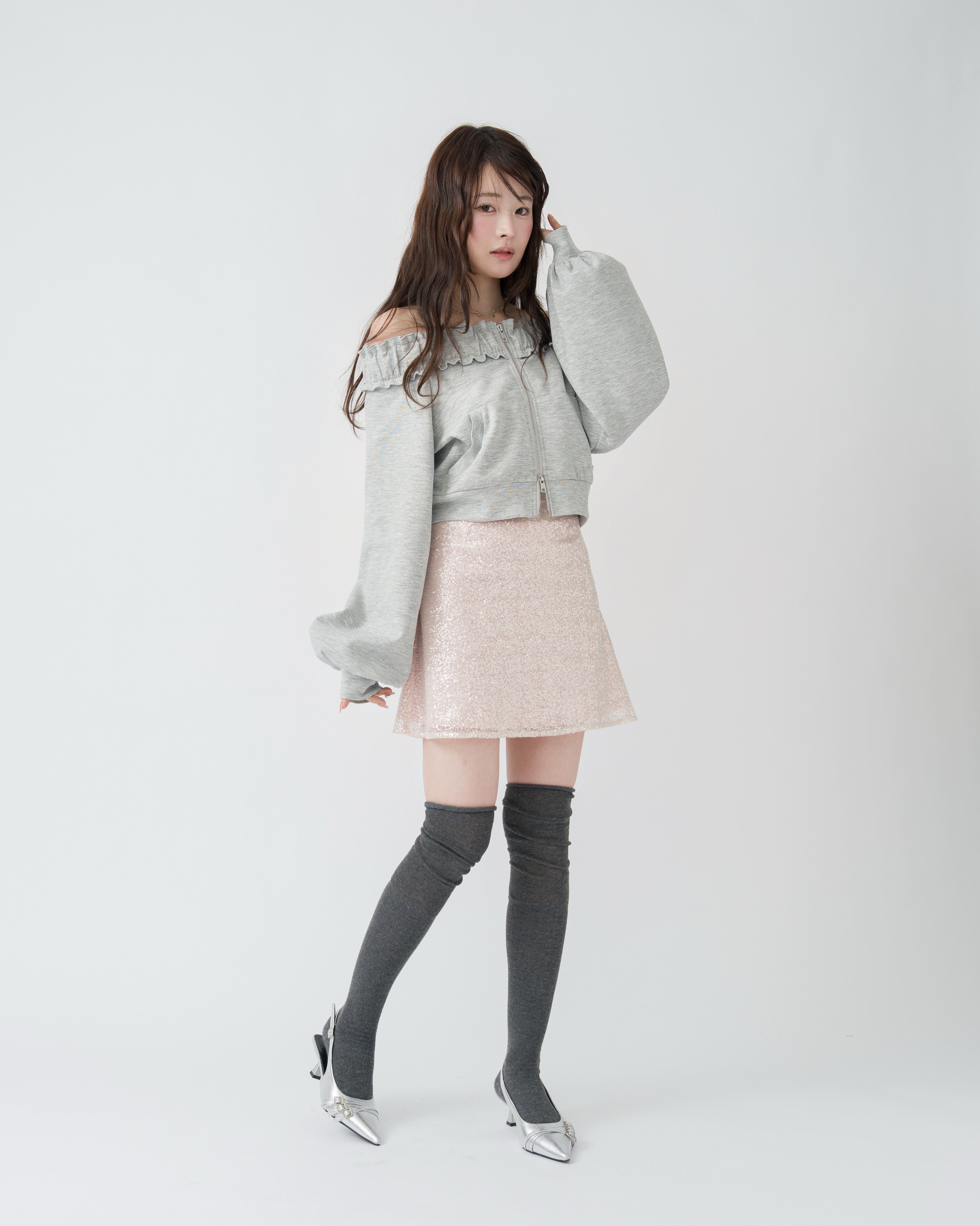 ダブルジップオフショルフリルスウェット