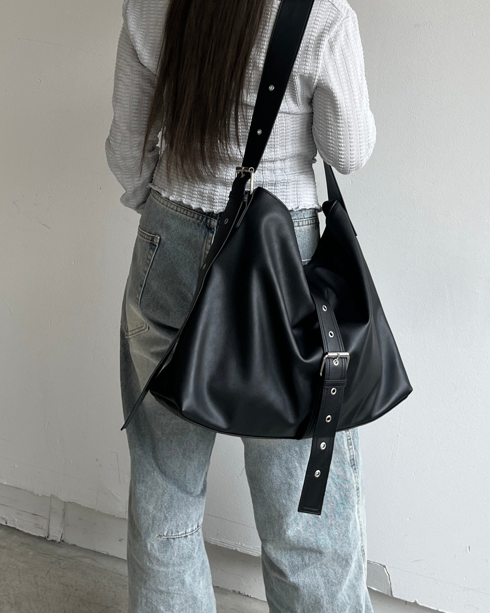 A4 belt synthetic leather bag