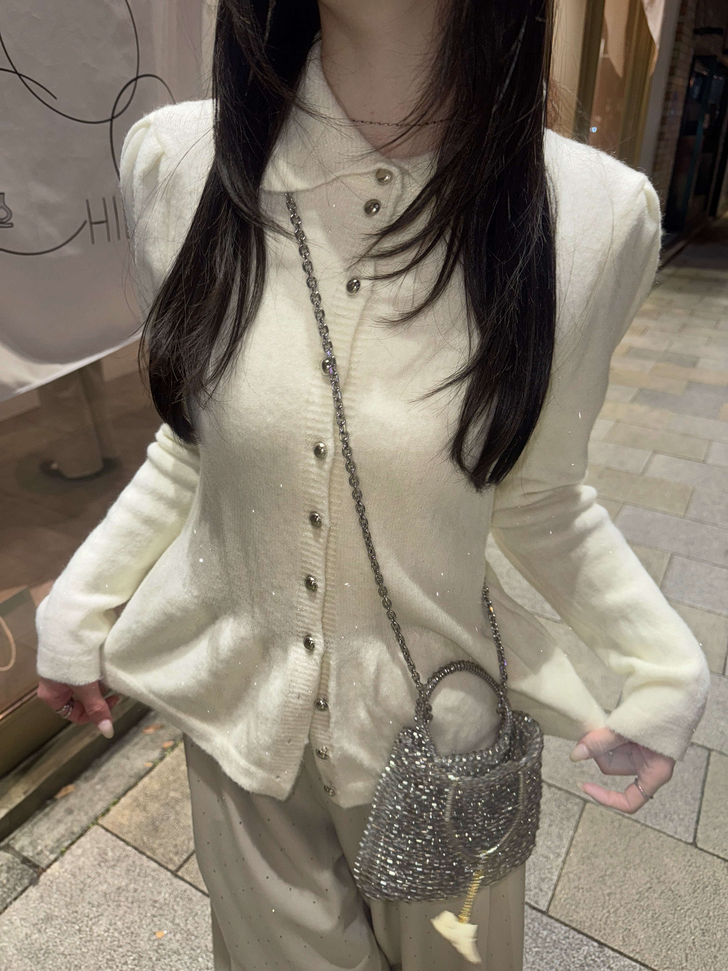 ラメペプラムポロニット