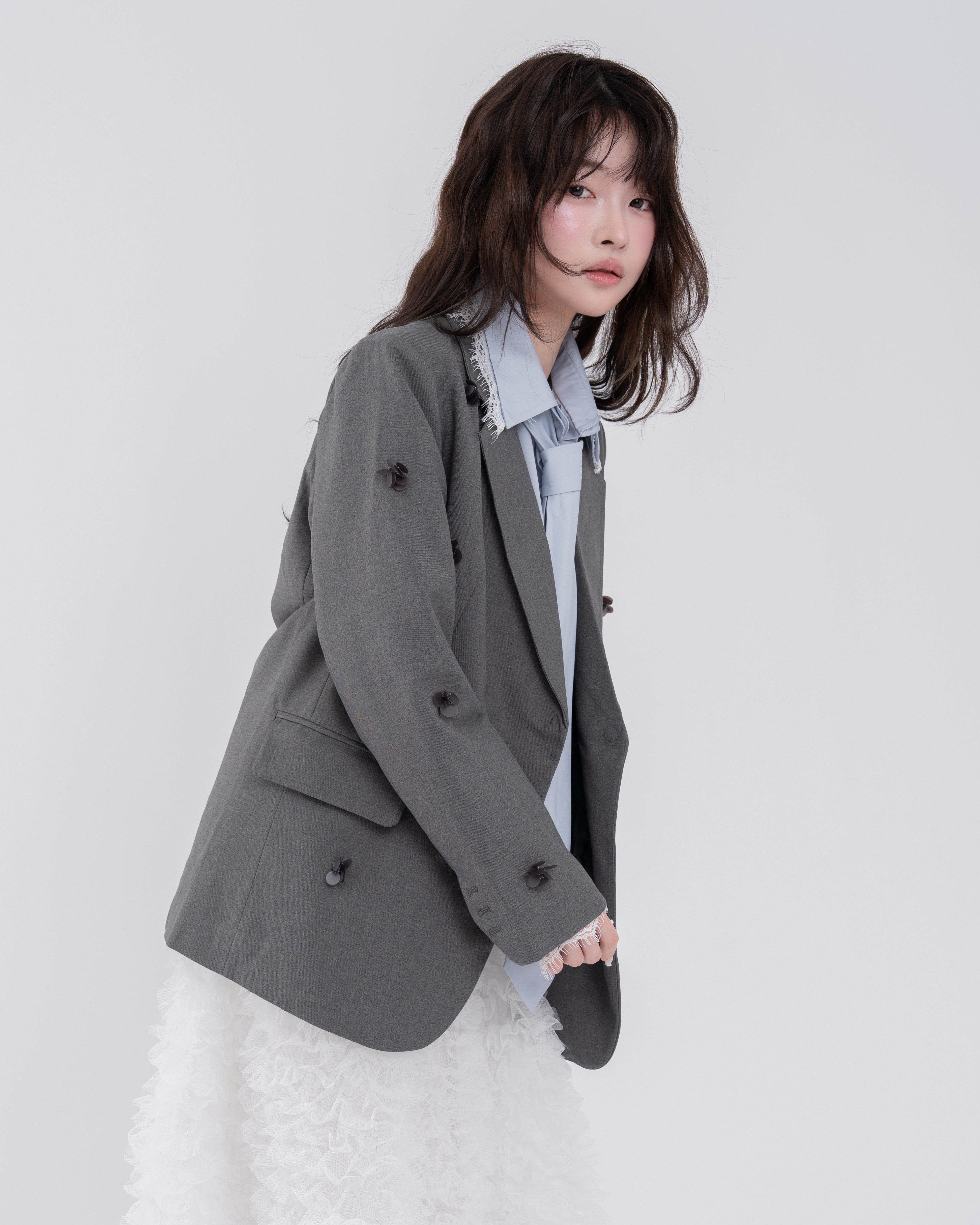 フラワービジューテーラードジャケット