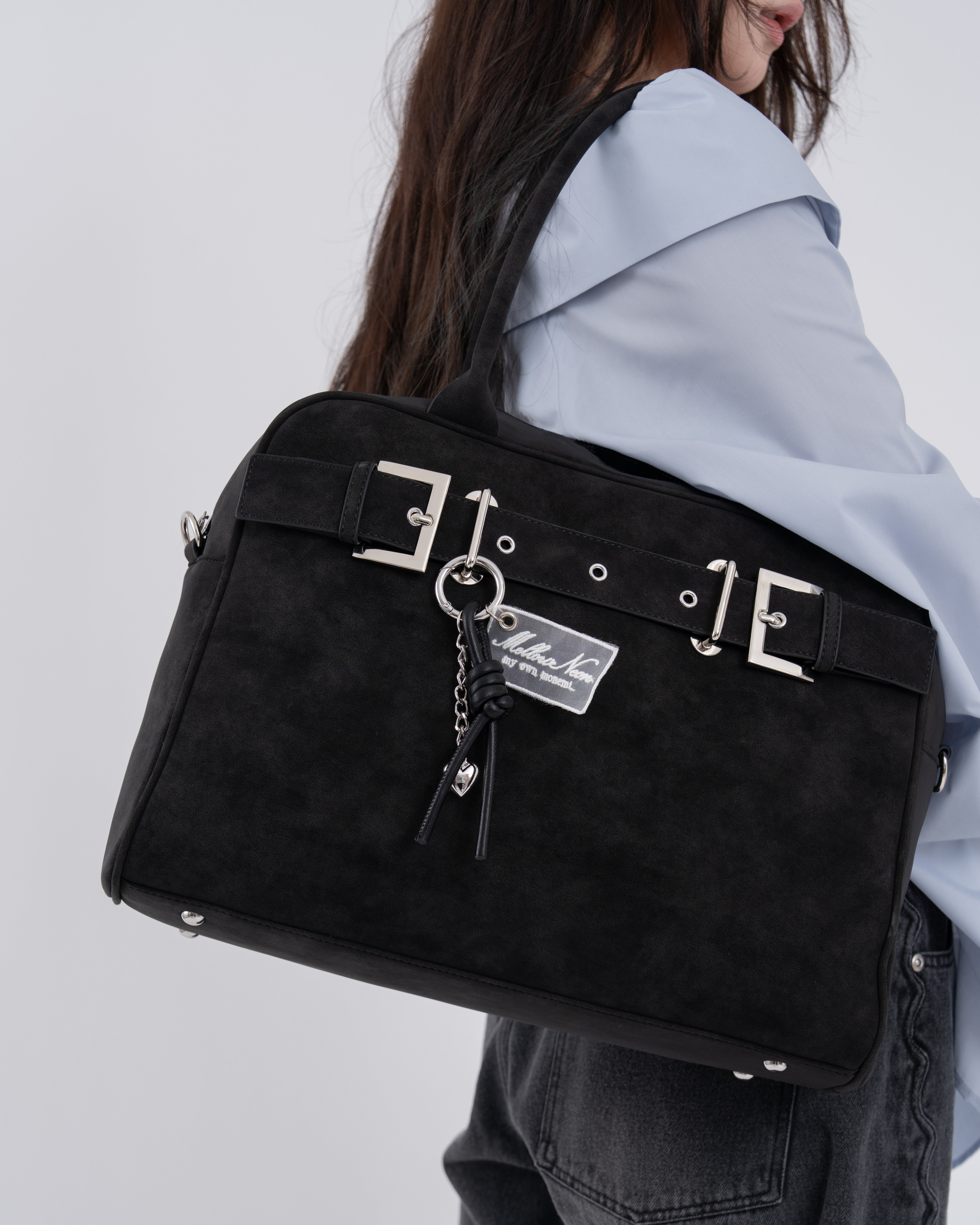 A4スウェードライクベルトボストンバッグ