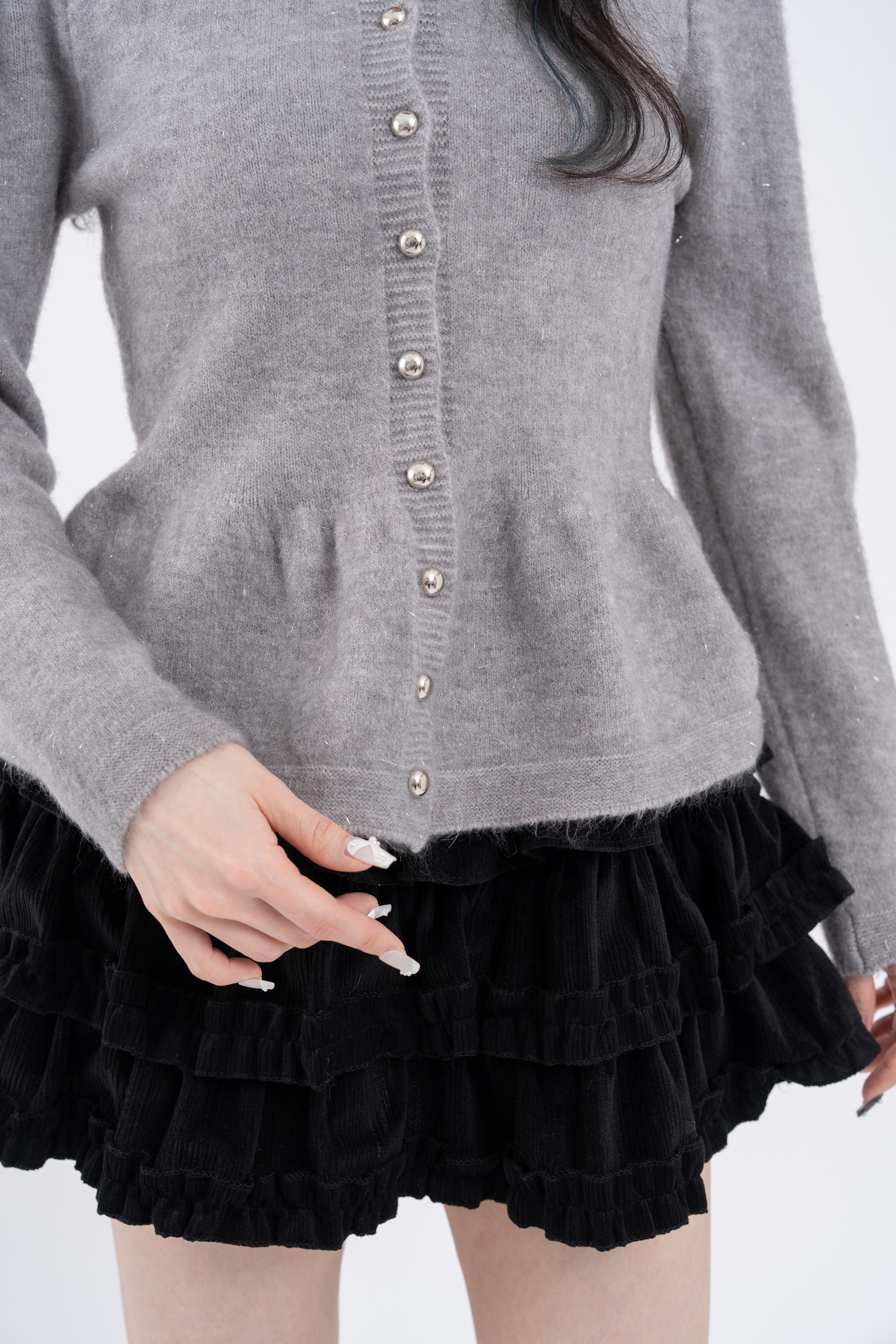 ラメペプラムポロニット