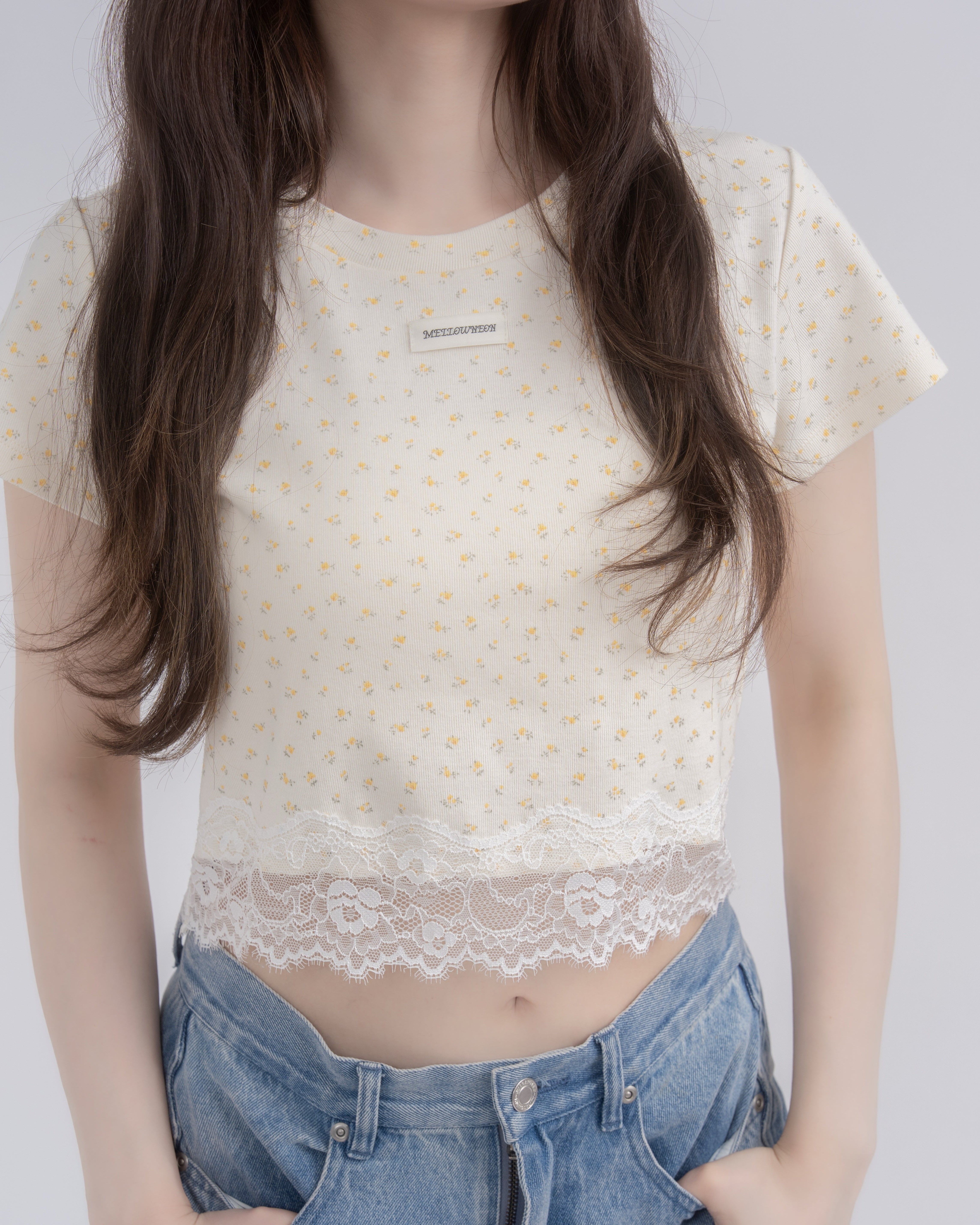 レースヘムＴシャツ