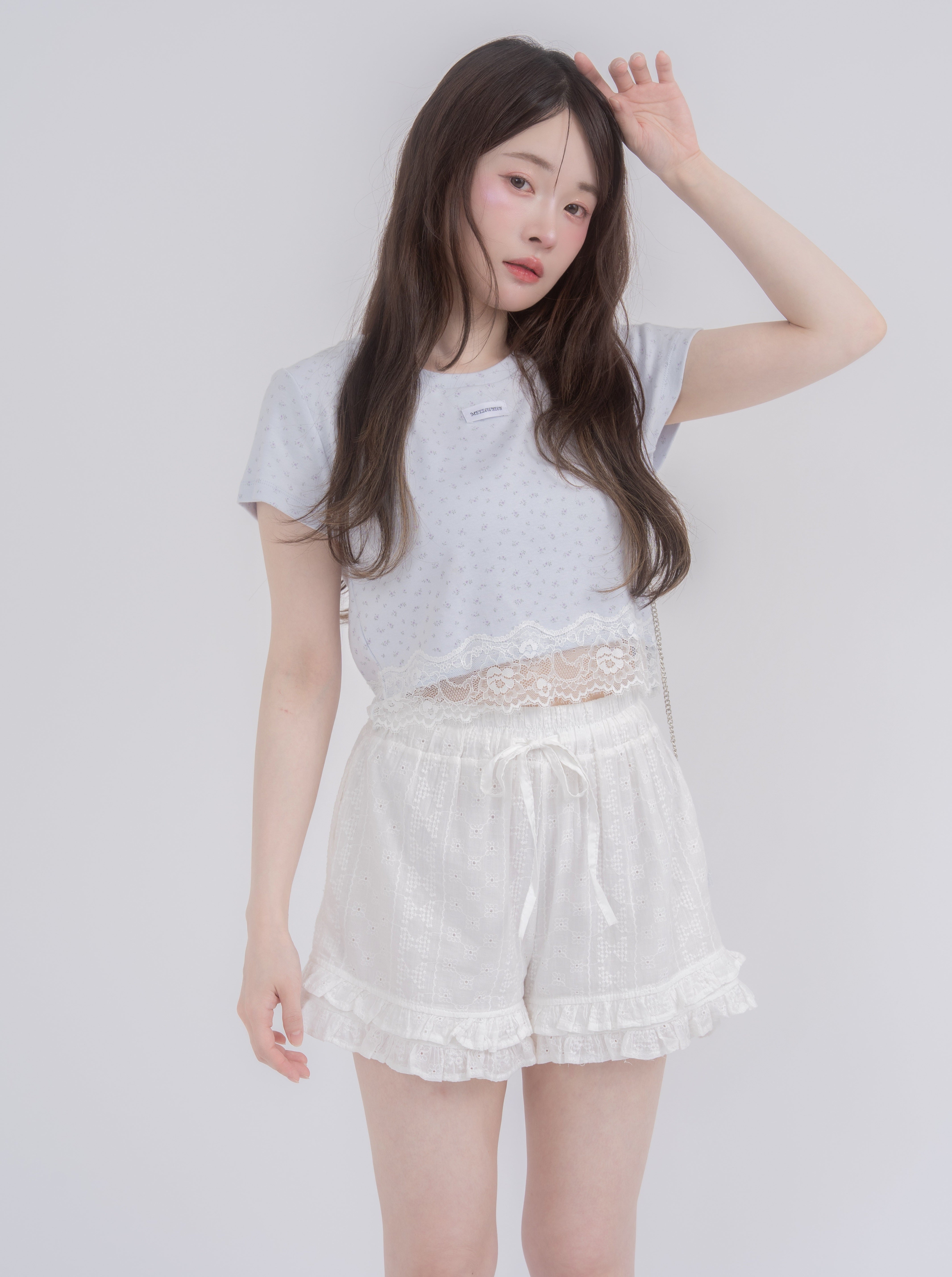 レースヘムＴシャツ