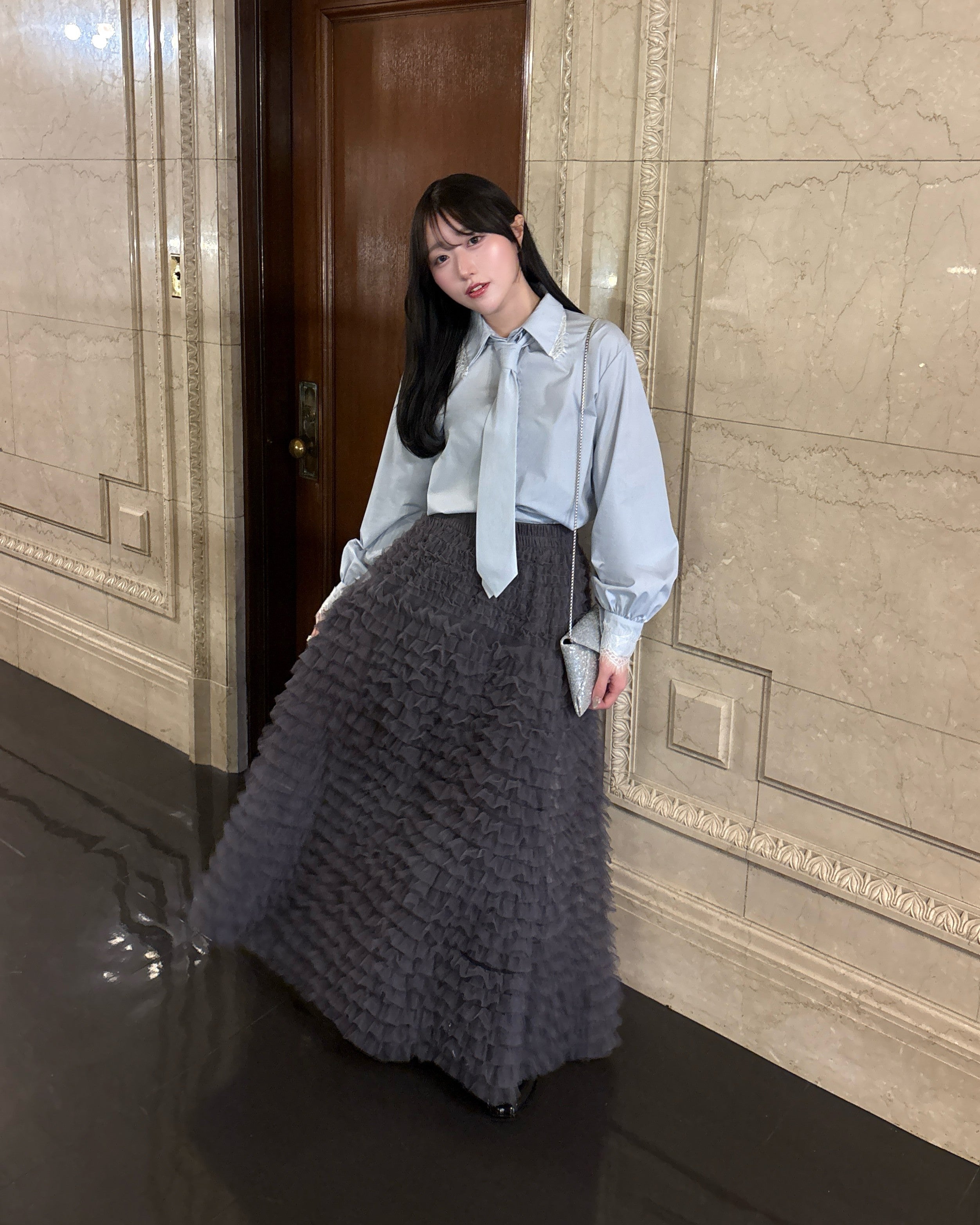 ボリュームフリルチュールスカート