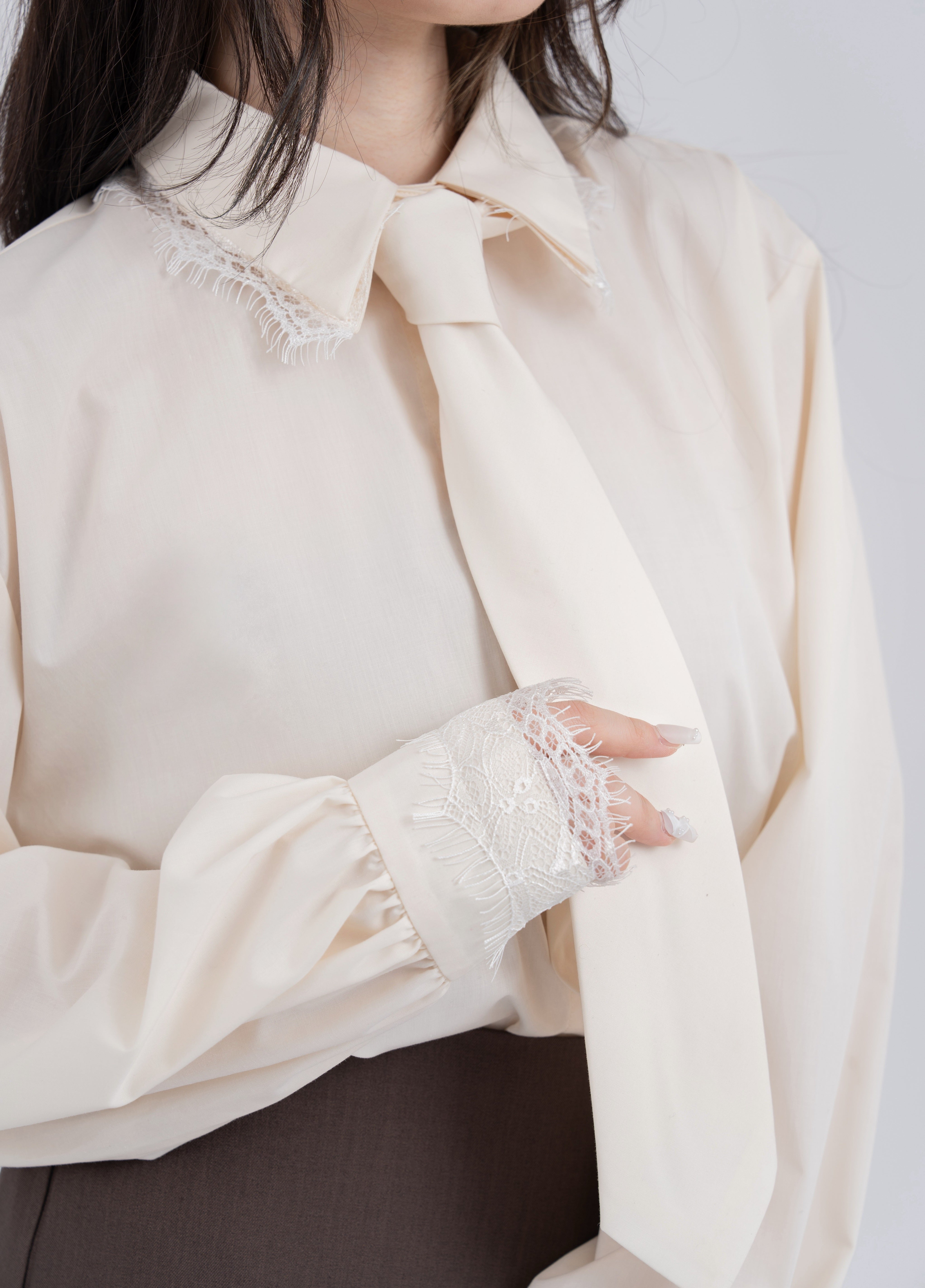 【予約】ネクタイセットレースドッキングシャツ